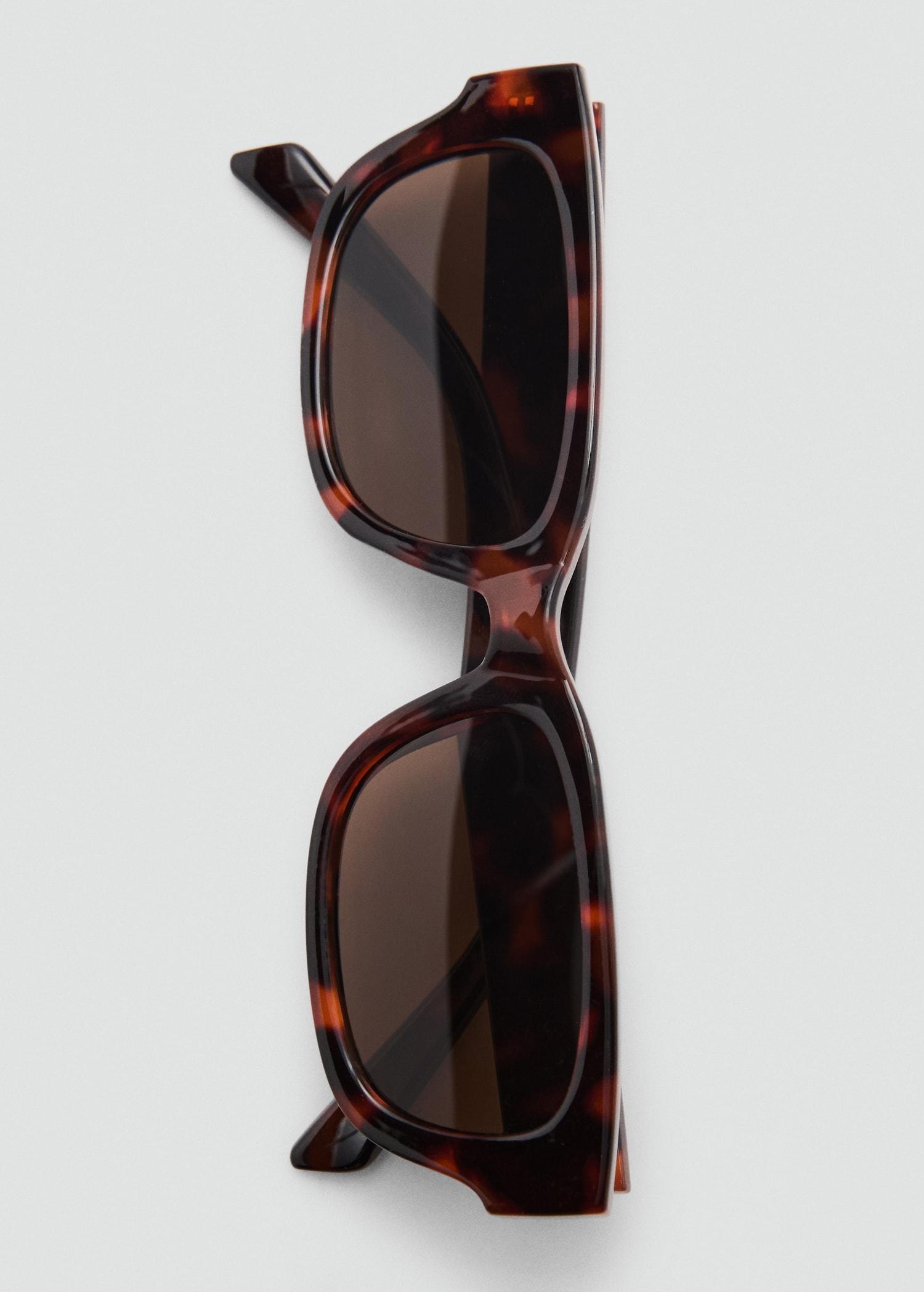 Rectangular-frame sunglasses - Women | MANGO USA Product Image
