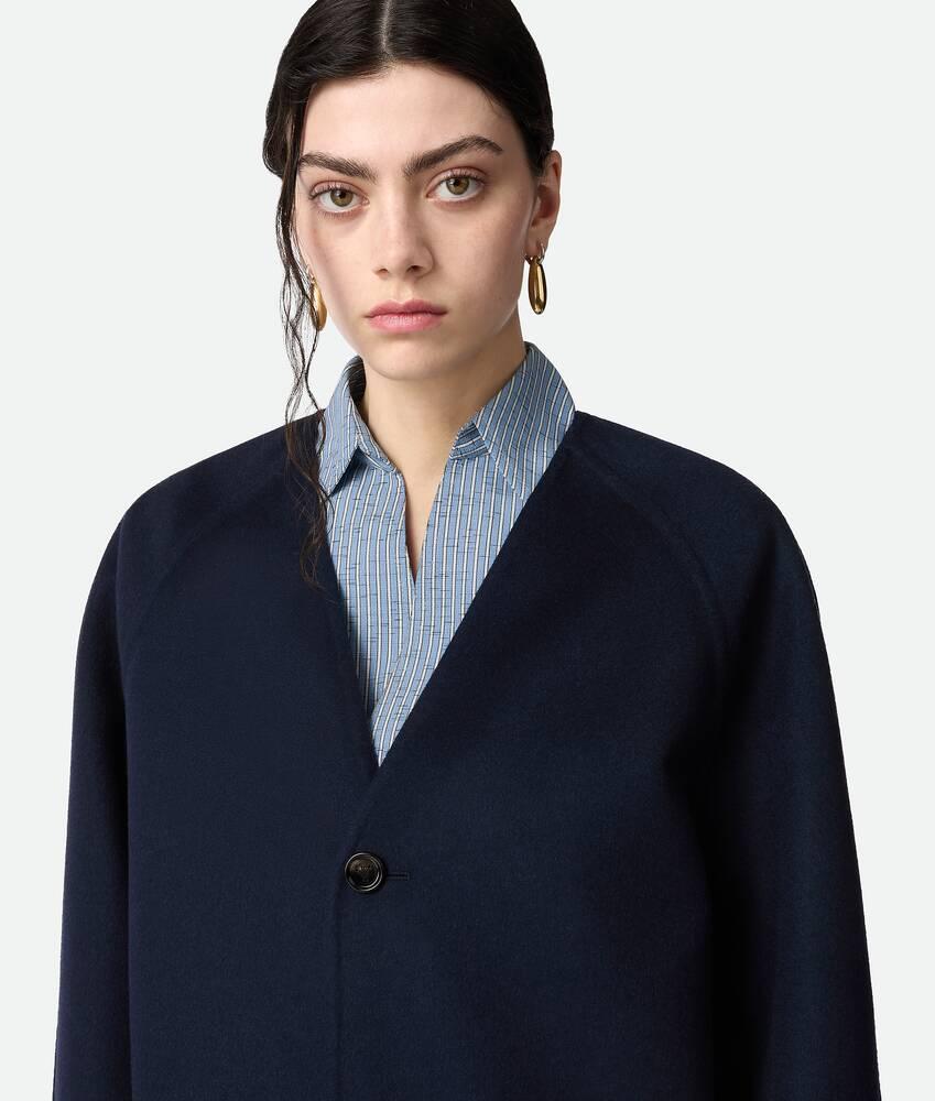 Women's Light Wool And Cashmere Coat in Navy Product Image