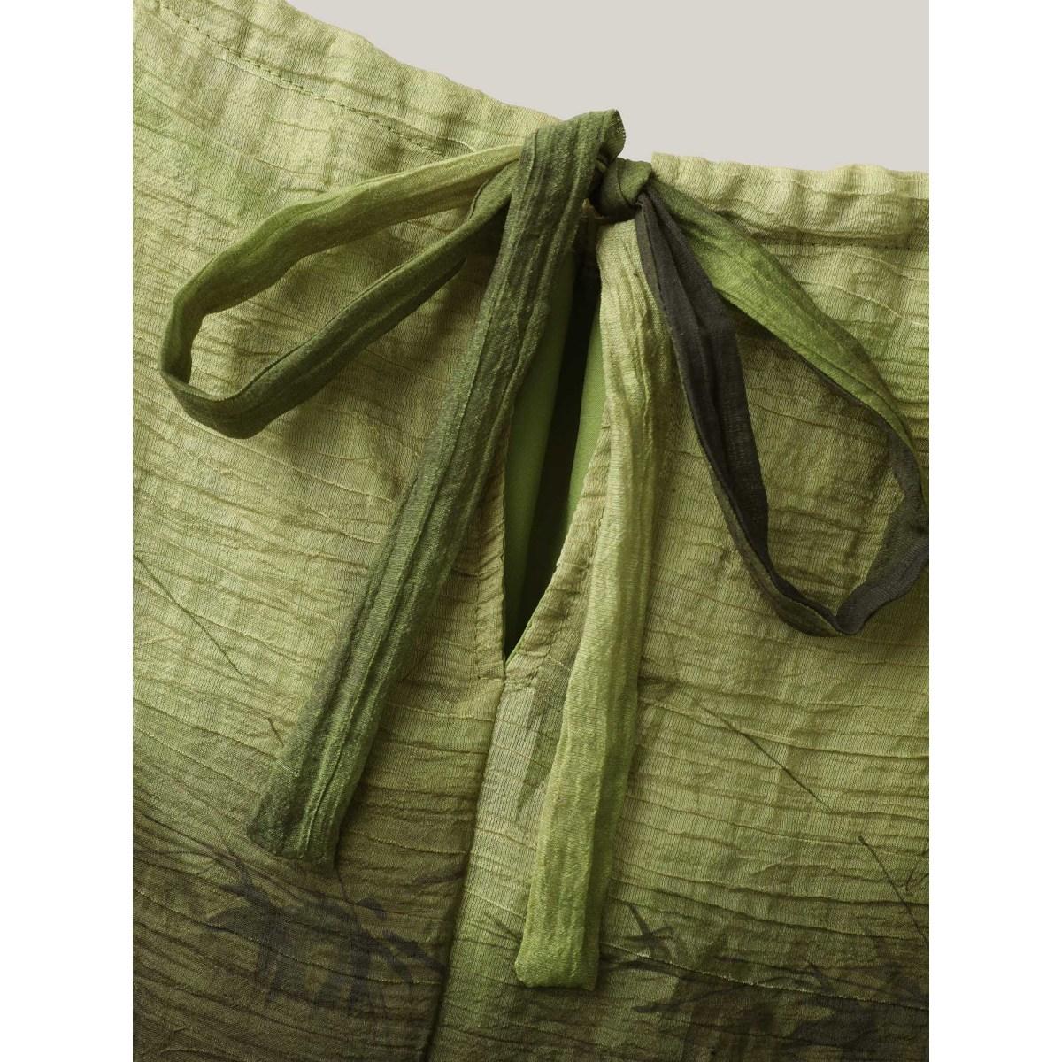 Plus Size Tie-Dye Pattern Pockets Midi Dress Truegreen Women Halter neck Sleeveless Curvy BloomChic 28/5X Product Image