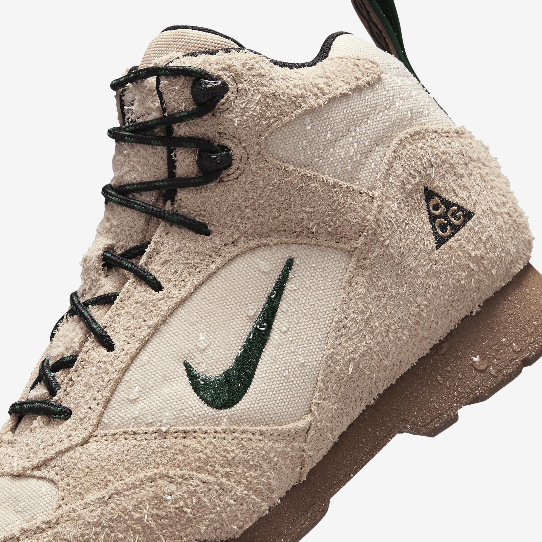 Men's Nike ACG Torre Mid Waterproof Shoes Product Image