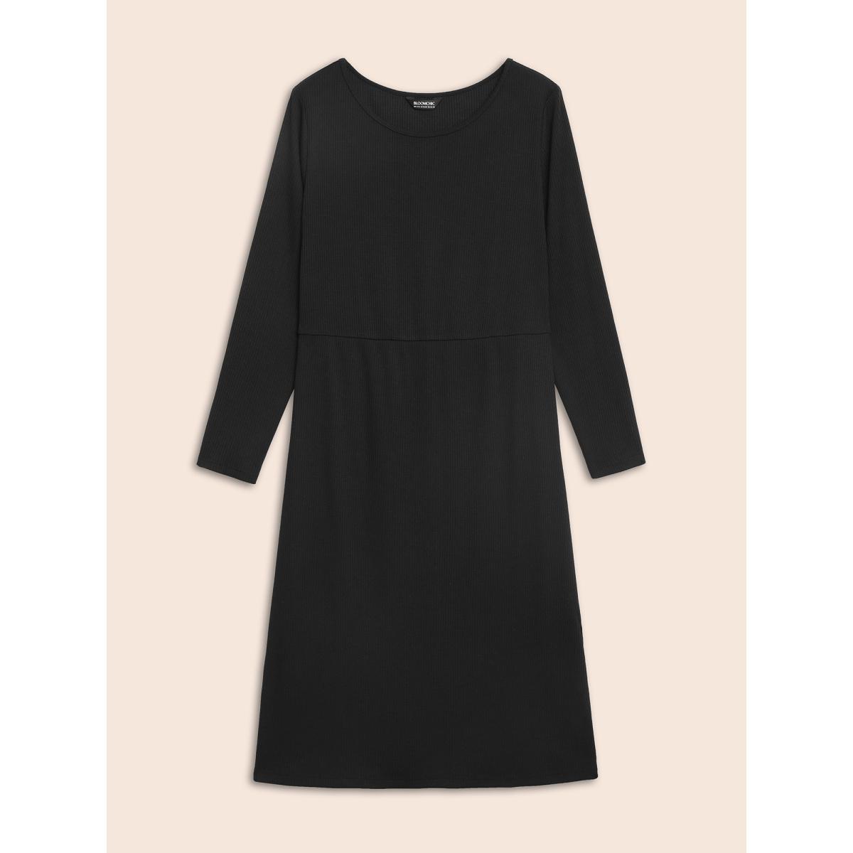 Plus Size Crew Neck Eyelet Split Hem Dress Black Women Casual Eyelet Round Neck Long Sleeve Curvy BloomChic 14-16/1X Product Image