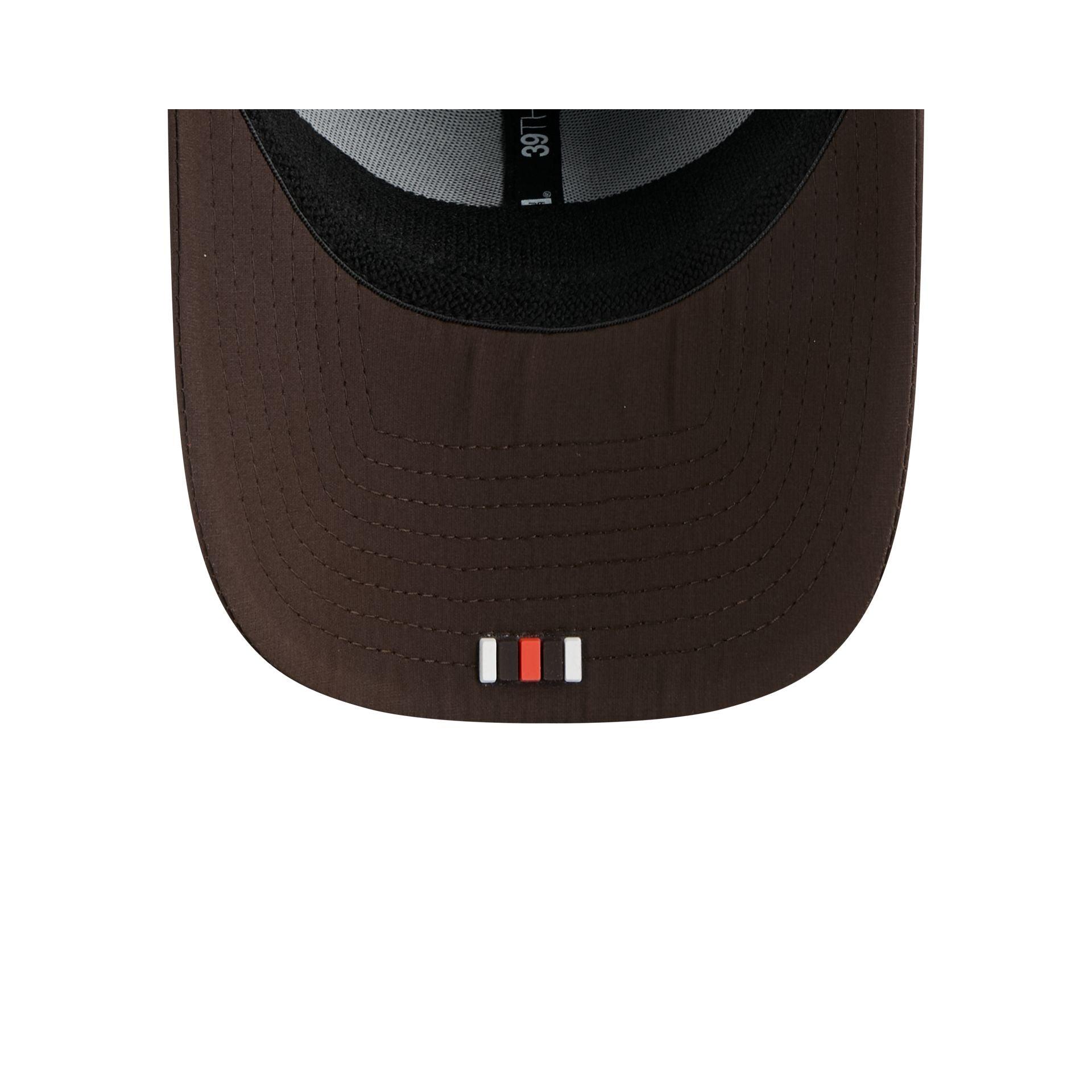 New York Jets 2025 Sideline Hot Weather 39THIRTY Stretch Fit Hat Male Product Image