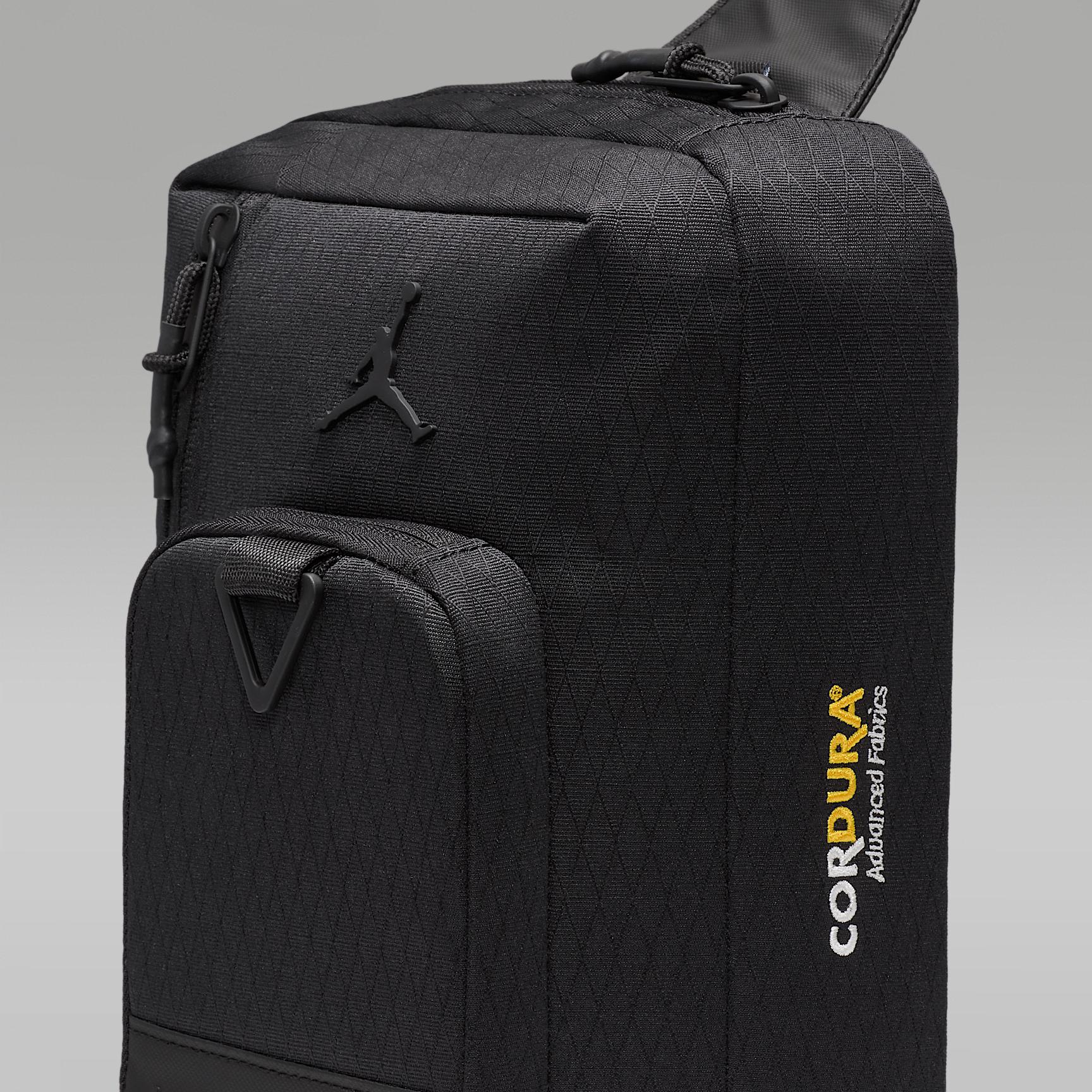 Mens Jordan Collectors Crossbody Bag (3L) | MA0957-R78 Product Image