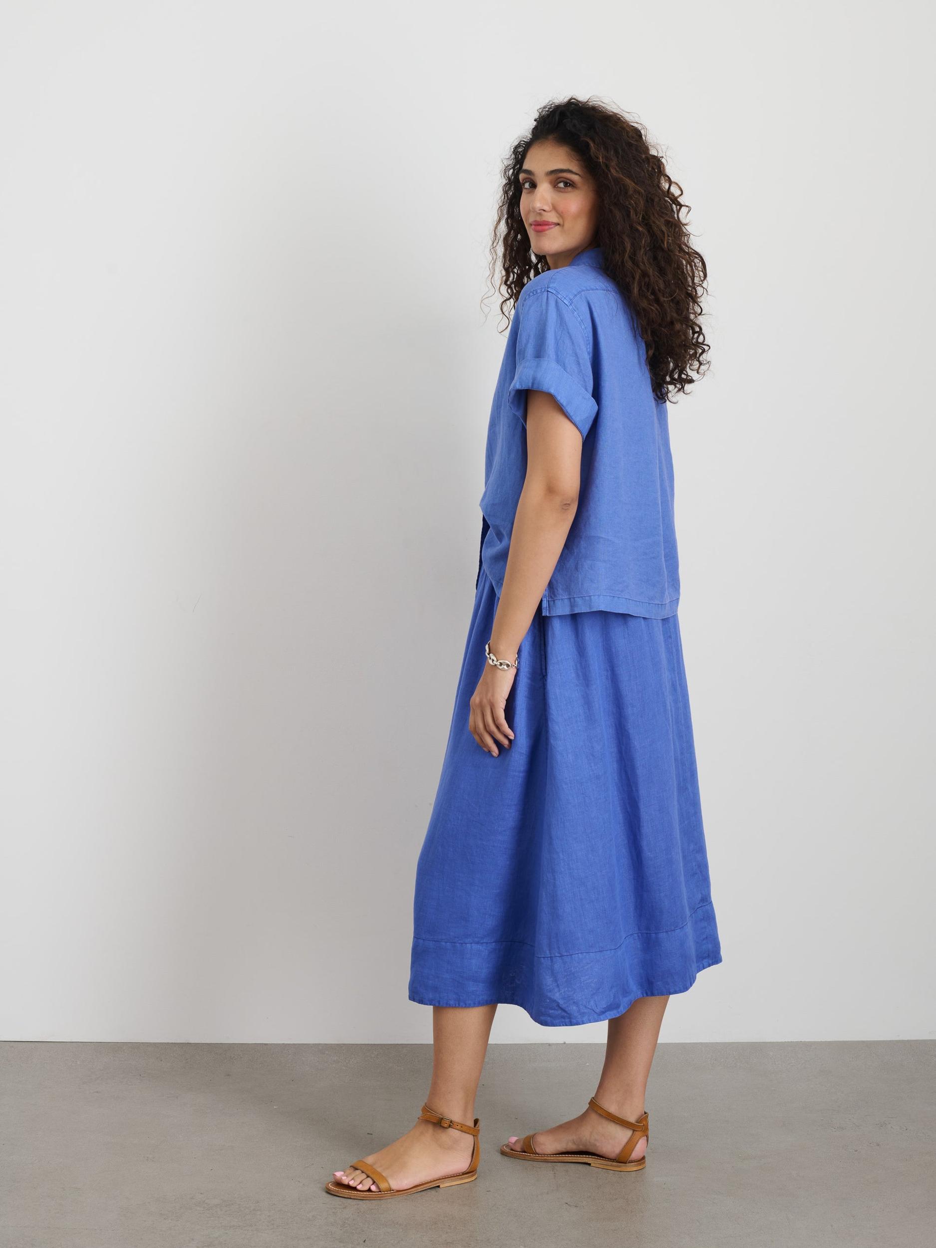 Maddie Shirt In Linen Product Image