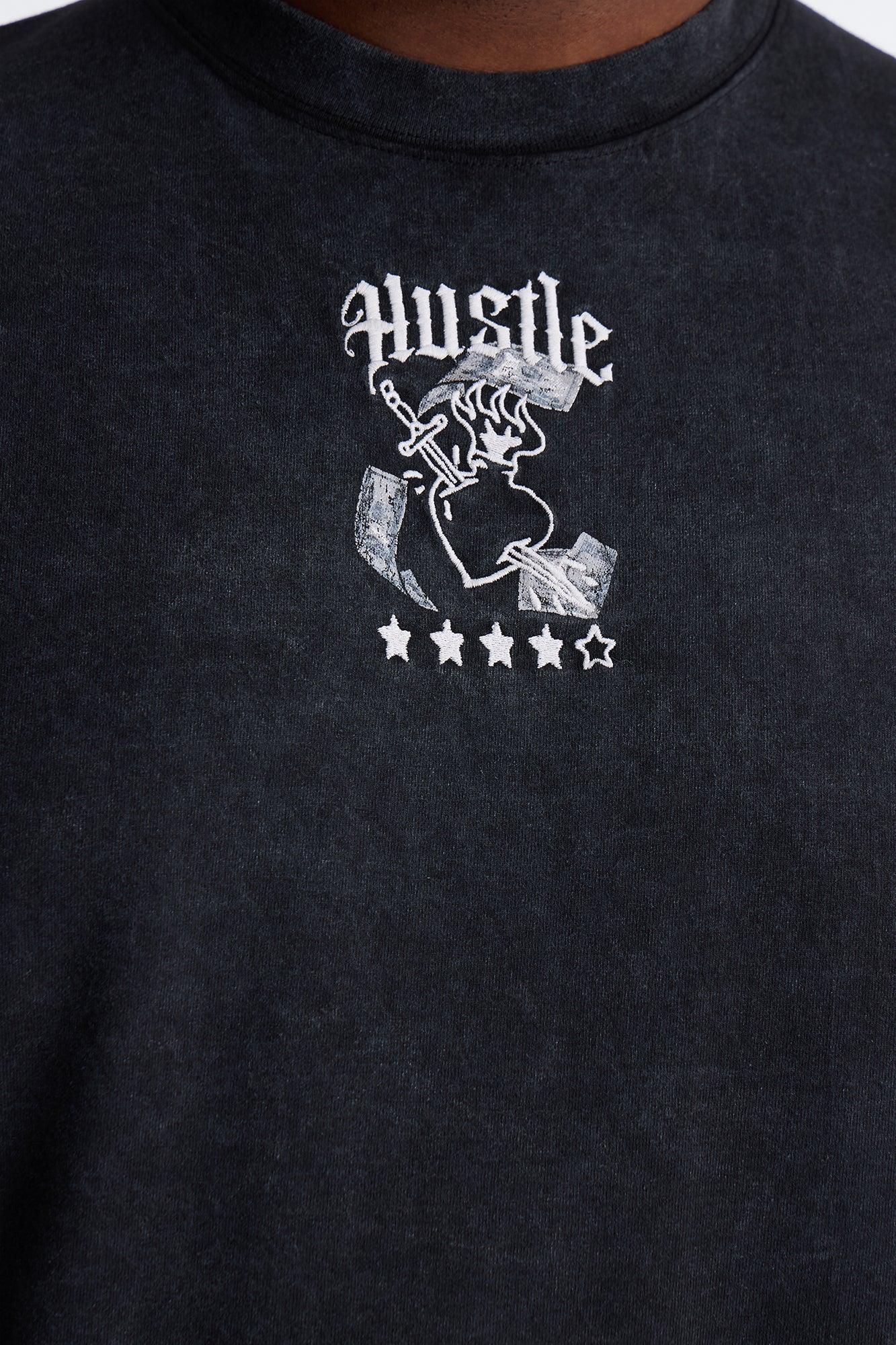 The Grind Is Personal Embroidery Short Sleeve Tee - Grey Male Product Image