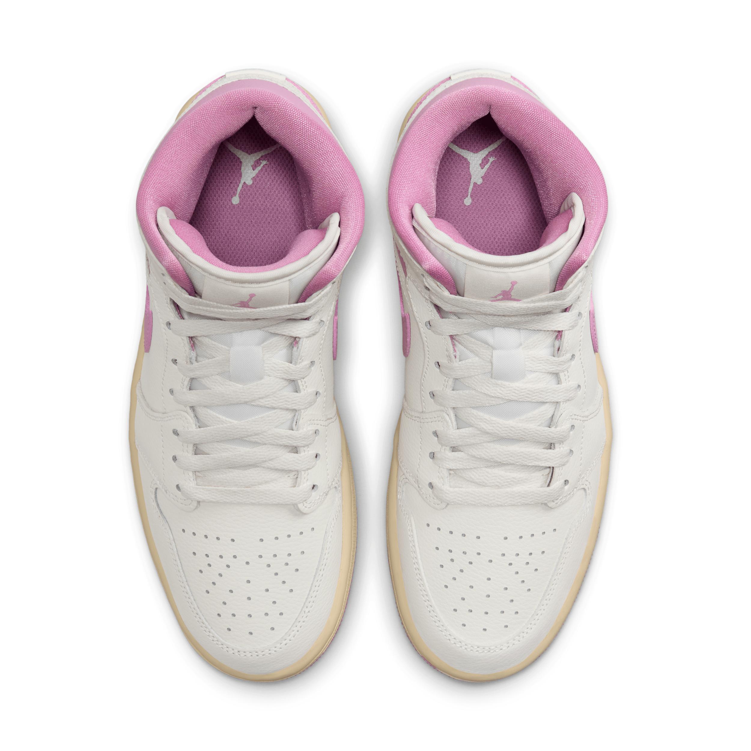 Women's Air Jordan 1 Mid Shoes Product Image