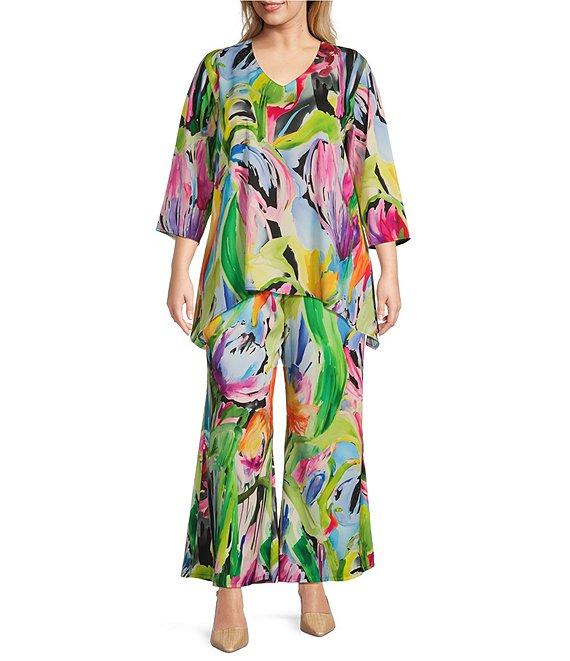 Caroline Rose Plus Coordinating Brilliant Bouquet Breezy Stretch Woven V-Neck 3/4 Sleeve Tunic Product Image