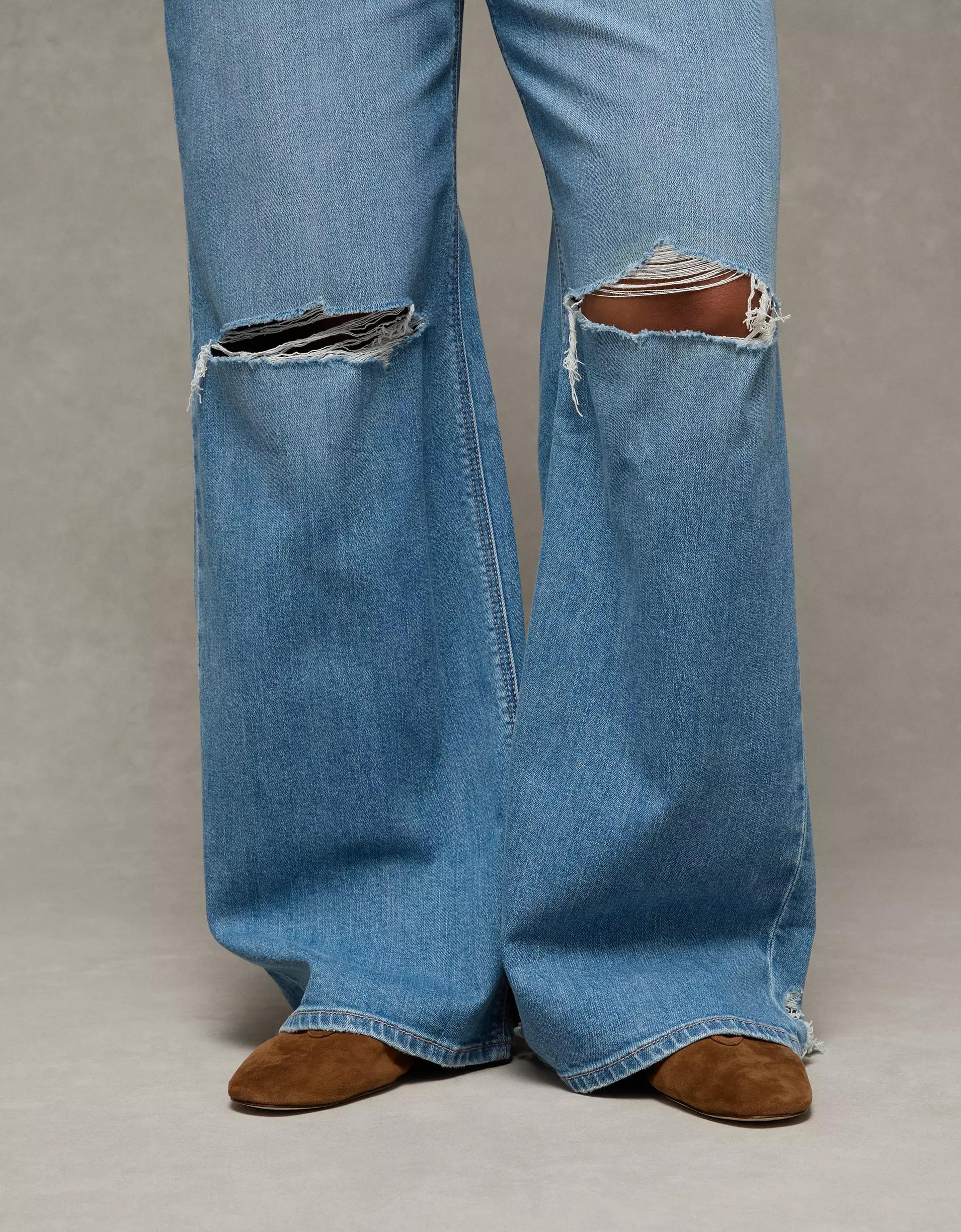 AE Dreamy Drape Stretch Curvy Ripped Super High-Waisted Baggy Wide-Leg Jean Product Image