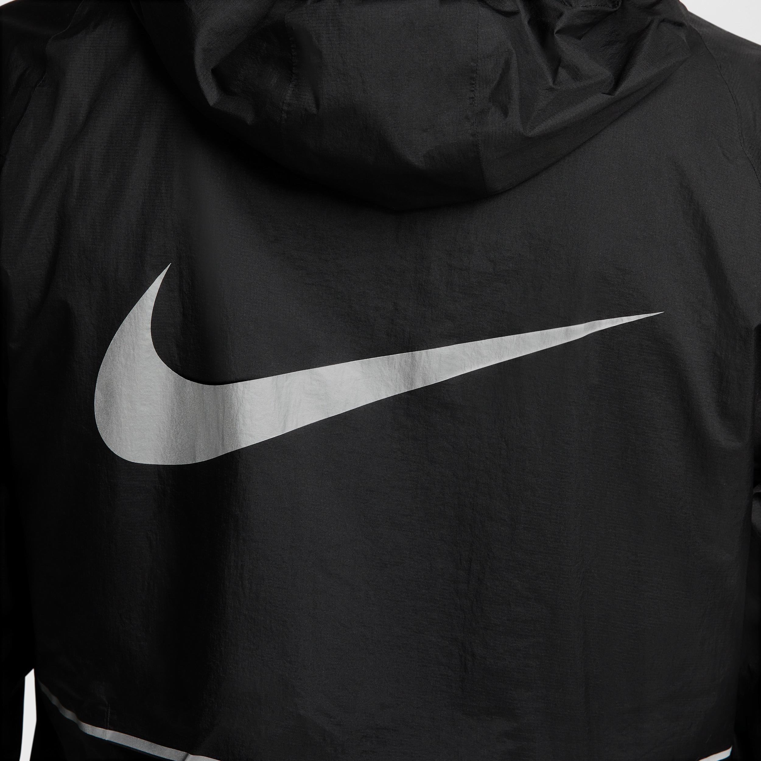 Nike Running Division Men's Storm-FIT ADV Running Jacket Product Image