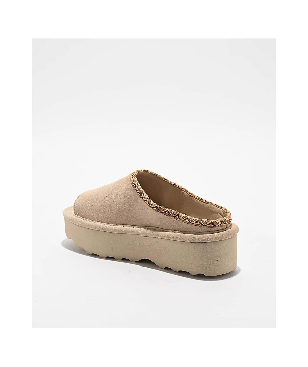 Bearpaw Navigate Camel Platform Slippers Product Image