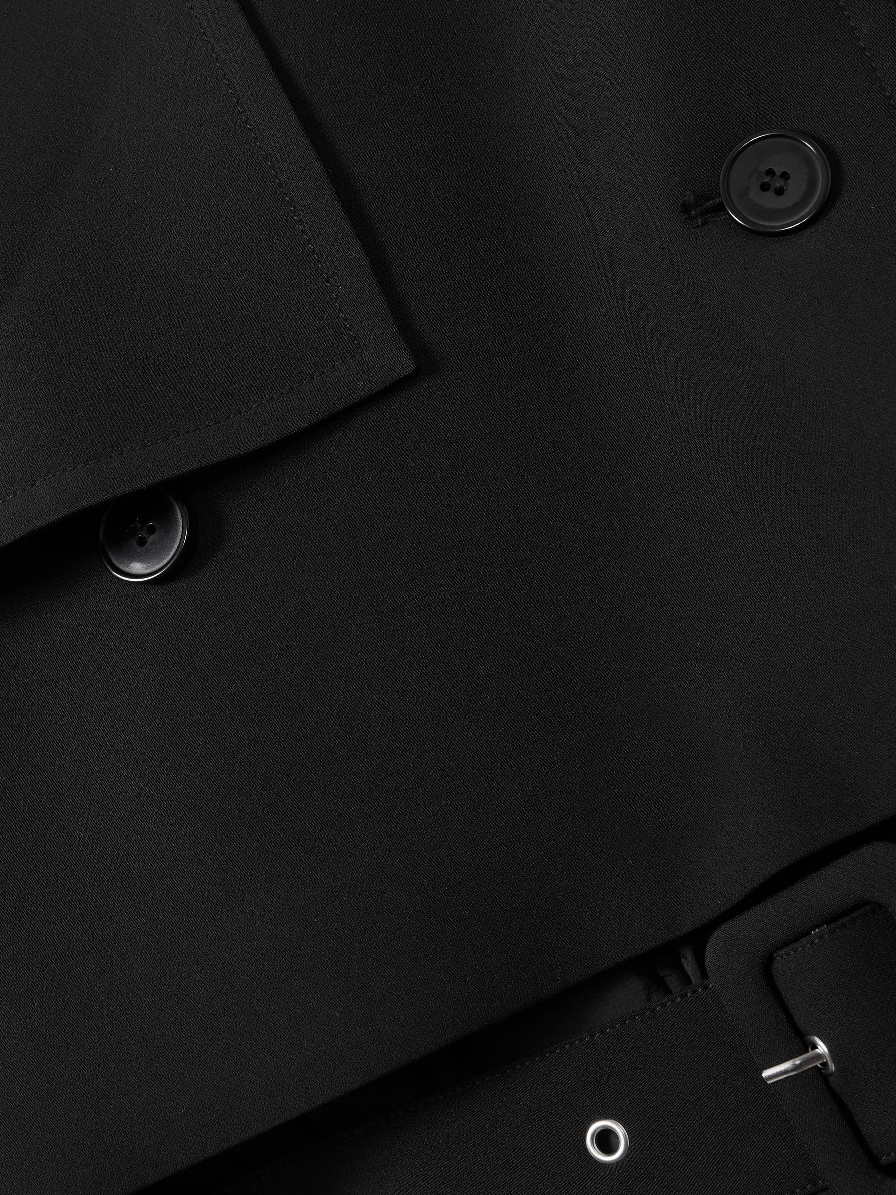 Hybrid Puffer Coat in Black Product Image