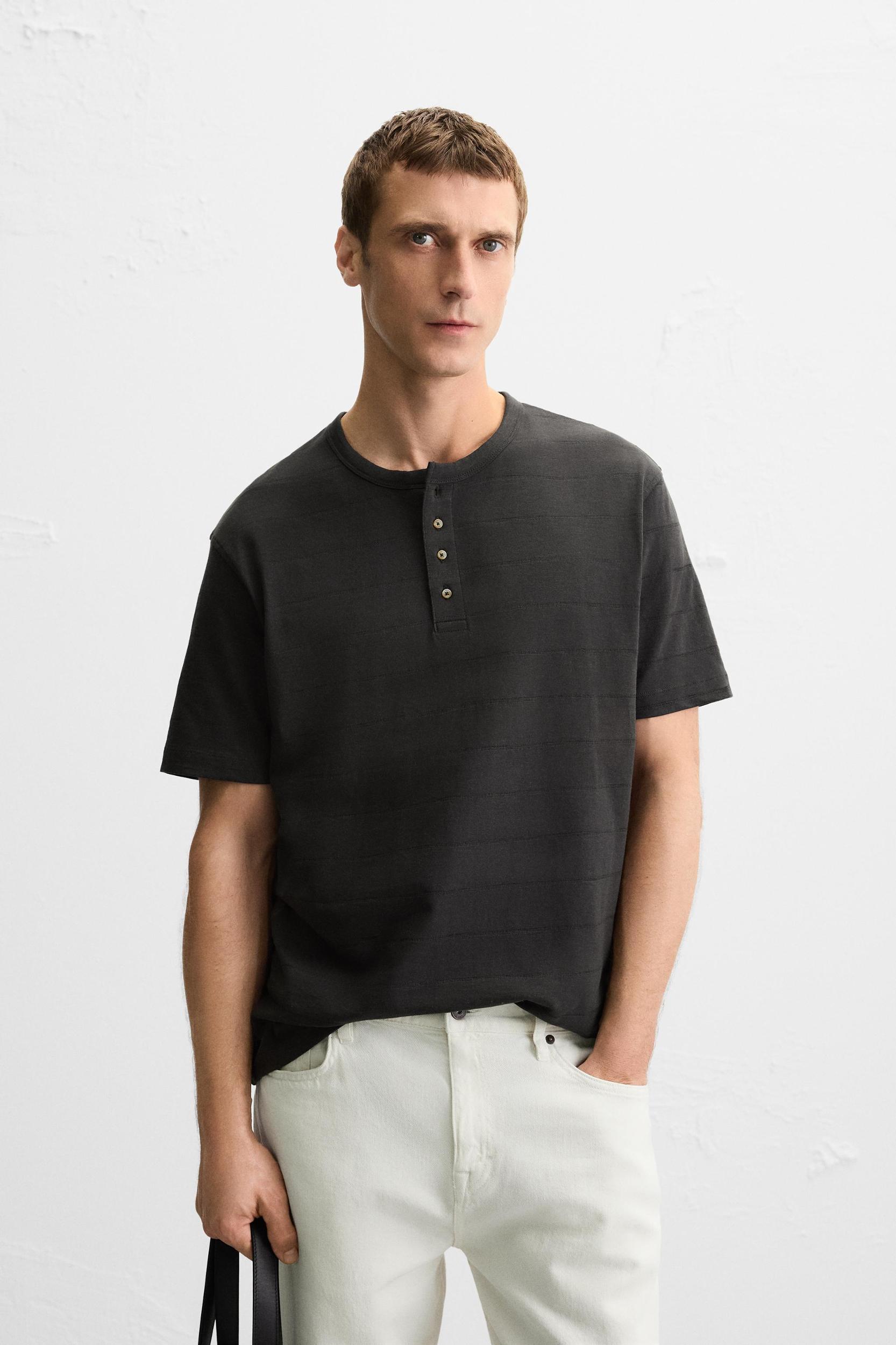 STRIPED BUTTON NECK T-SHIRT Product Image