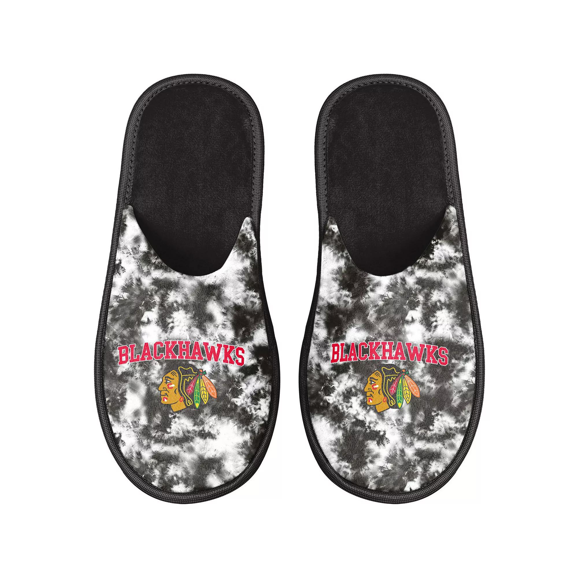 Women's FOCO Chicago Blackhawks Iconic Logo Scuff Slippers,  Product Image