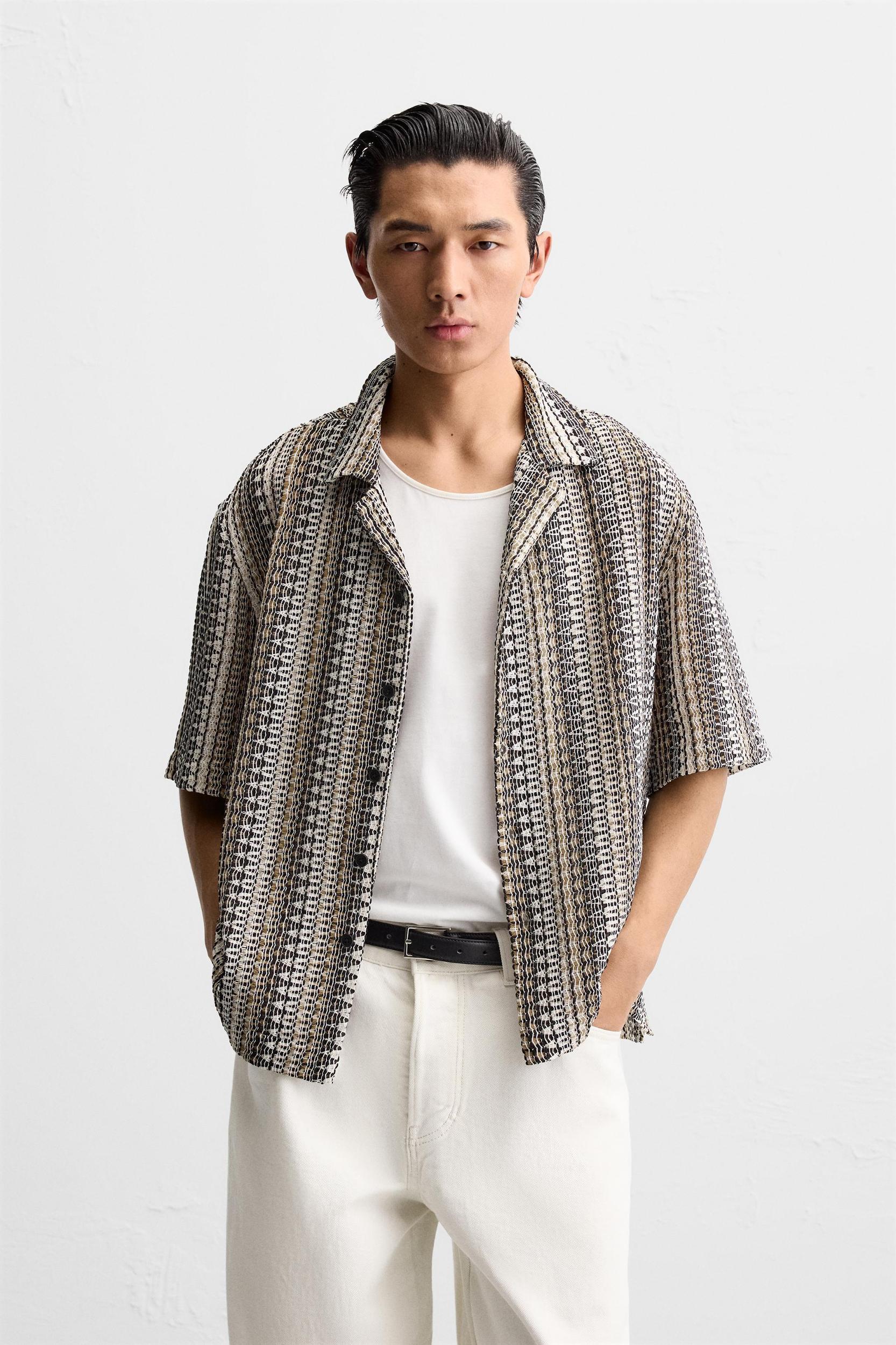 GEOMETRIC JACQUARD SHIRT Product Image