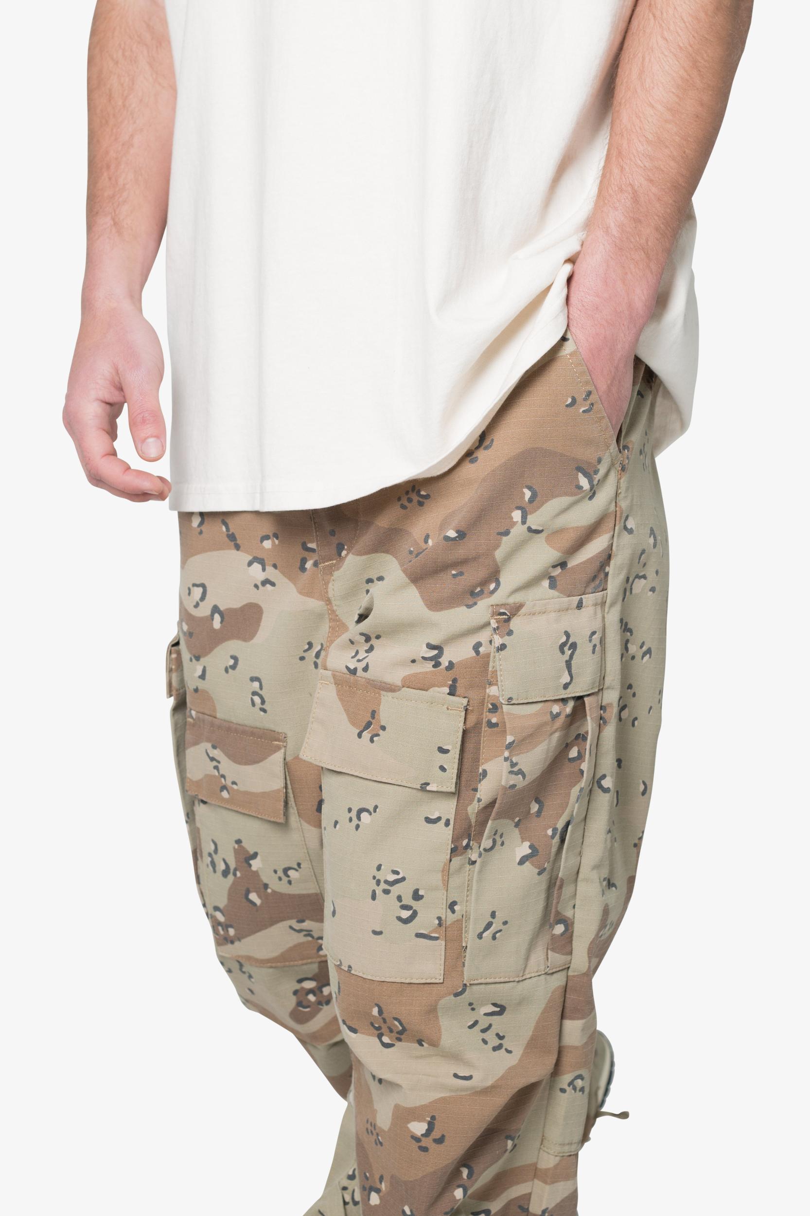 Ultra Baggy Cargo Pants - Desert Camo Product Image