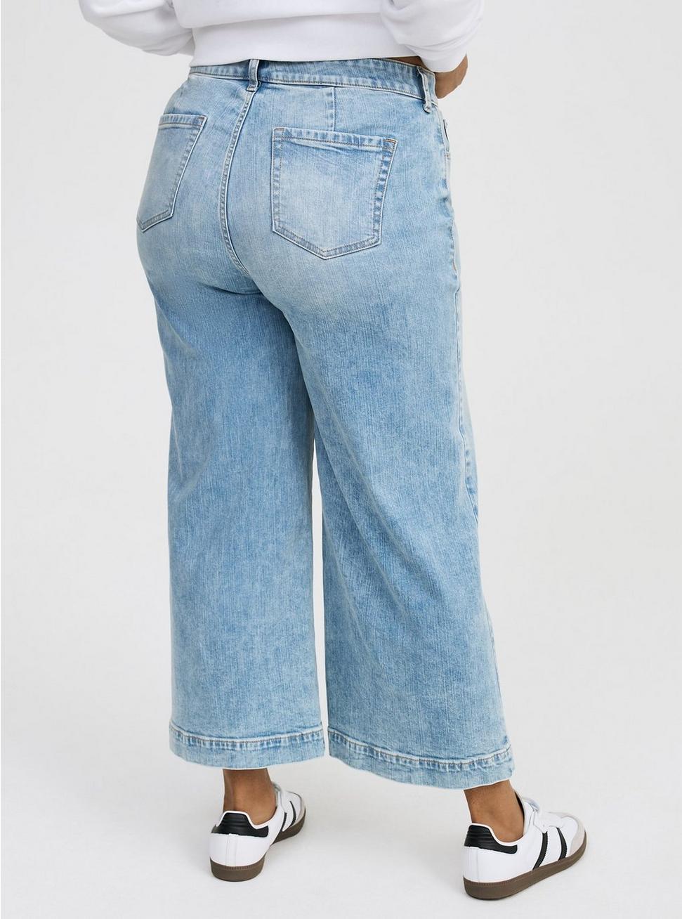 High-Rise Wide-Leg Ankle Crop Jean Product Image