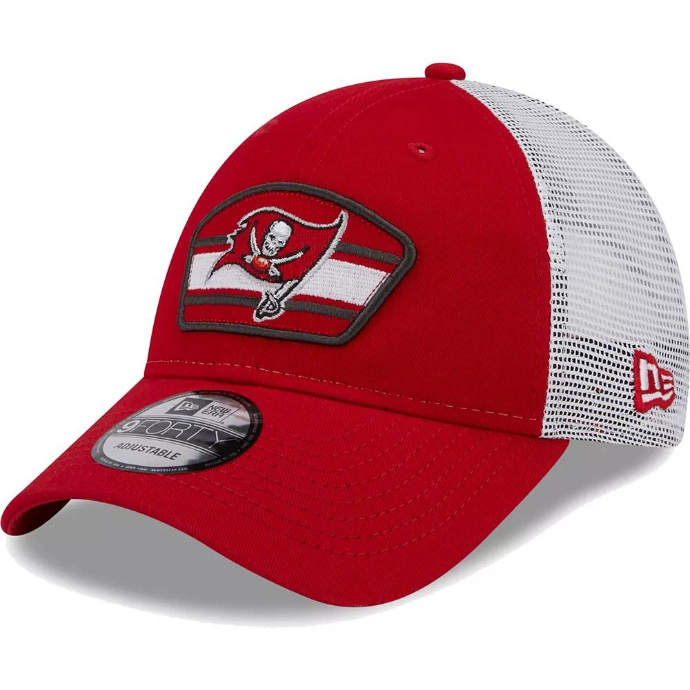 Men's New Era Red/White Tampa Bay Buccaneers Logo Patch Trucker 9FORTY Snapback Hat Product Image