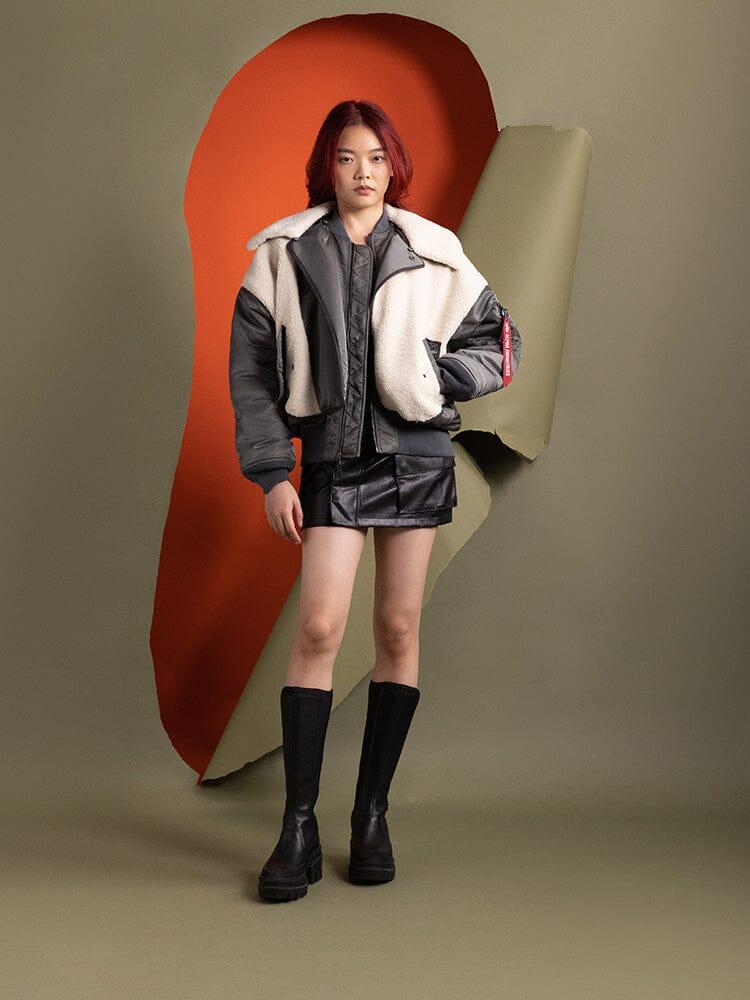 WOMEN'S B-15 SHERPA HYBRID BOMBER JACKET (SEASONAL) Product Image