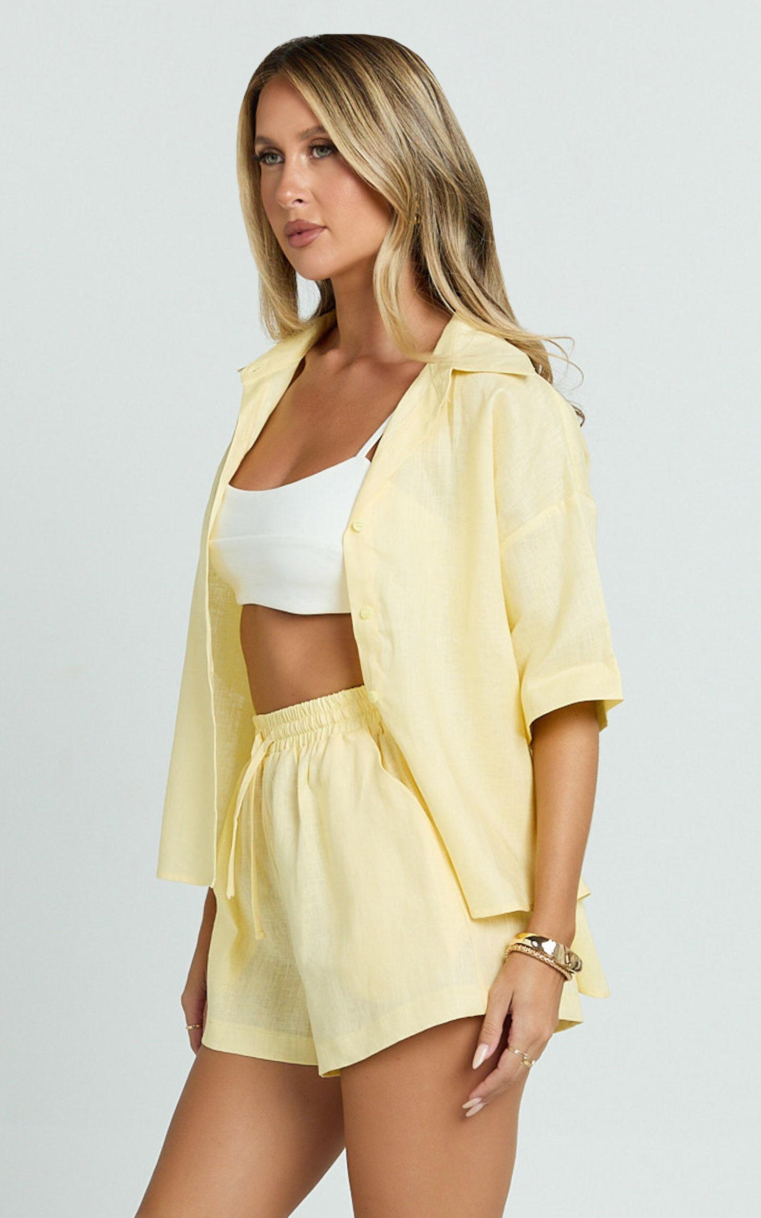 Ramona Top - Linen Short Sleeve Shirt in Lemon Product Image