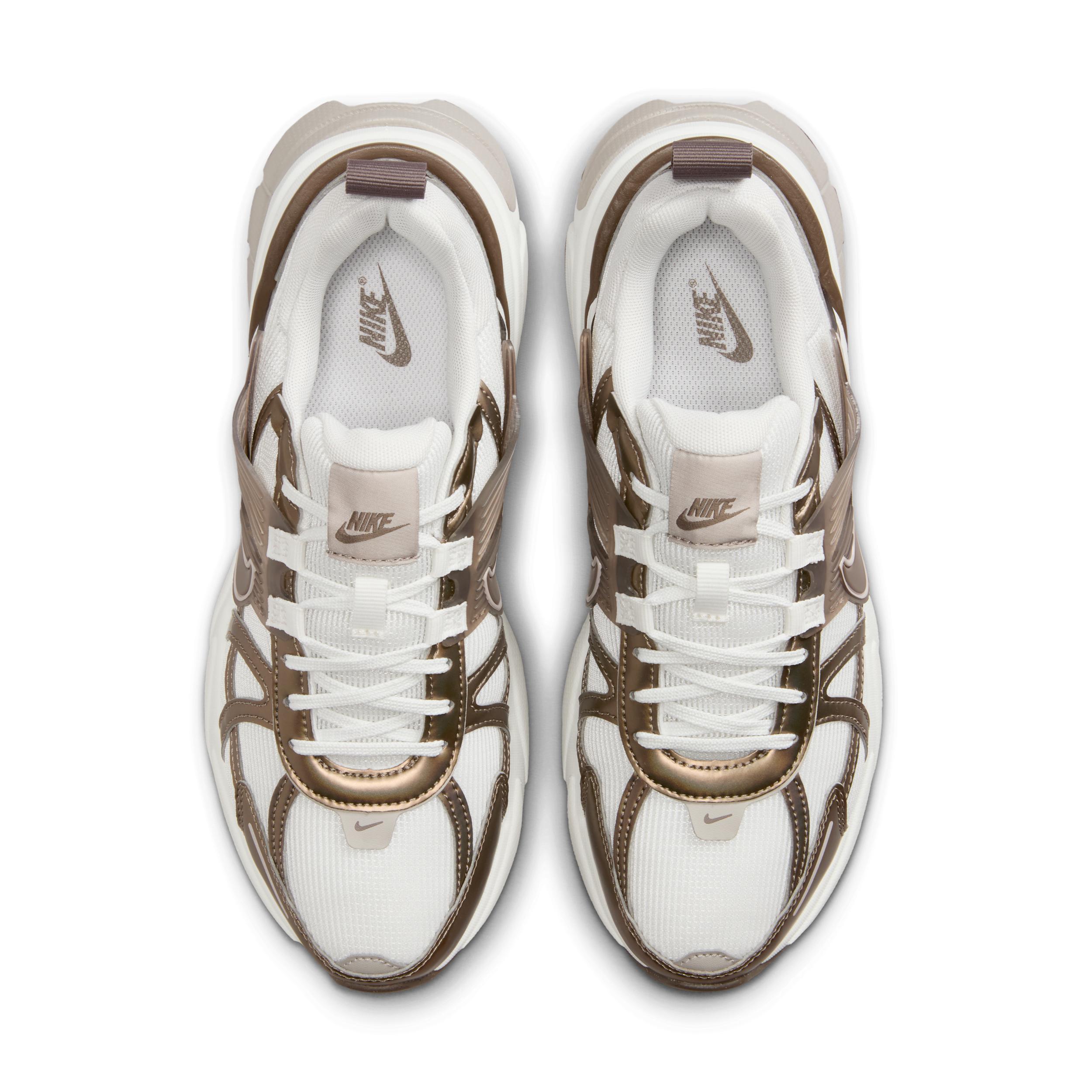 Nike Women's V2K Run Shoes Product Image