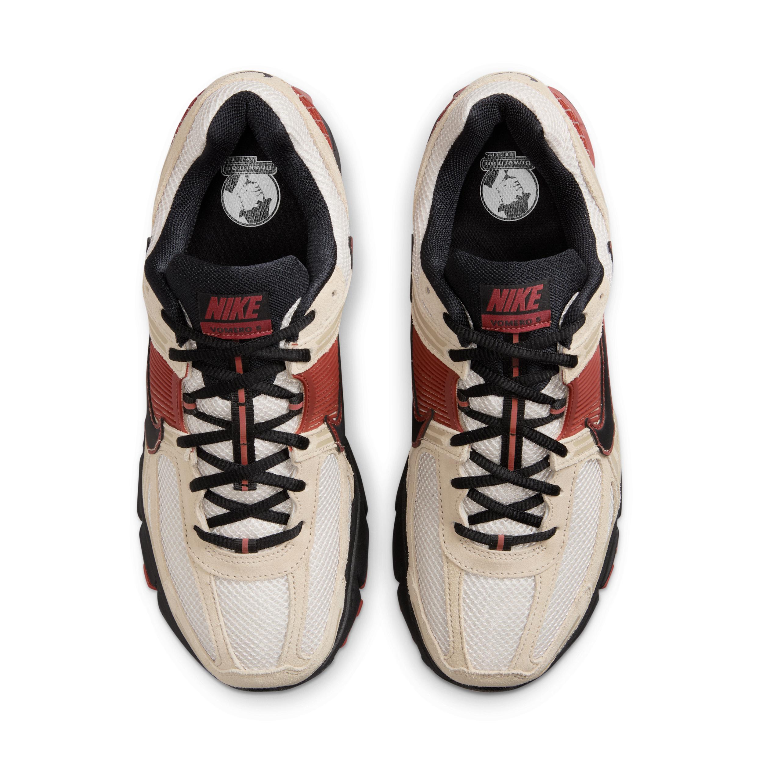 Nike Men's Zoom Vomero 5 Shoes Product Image