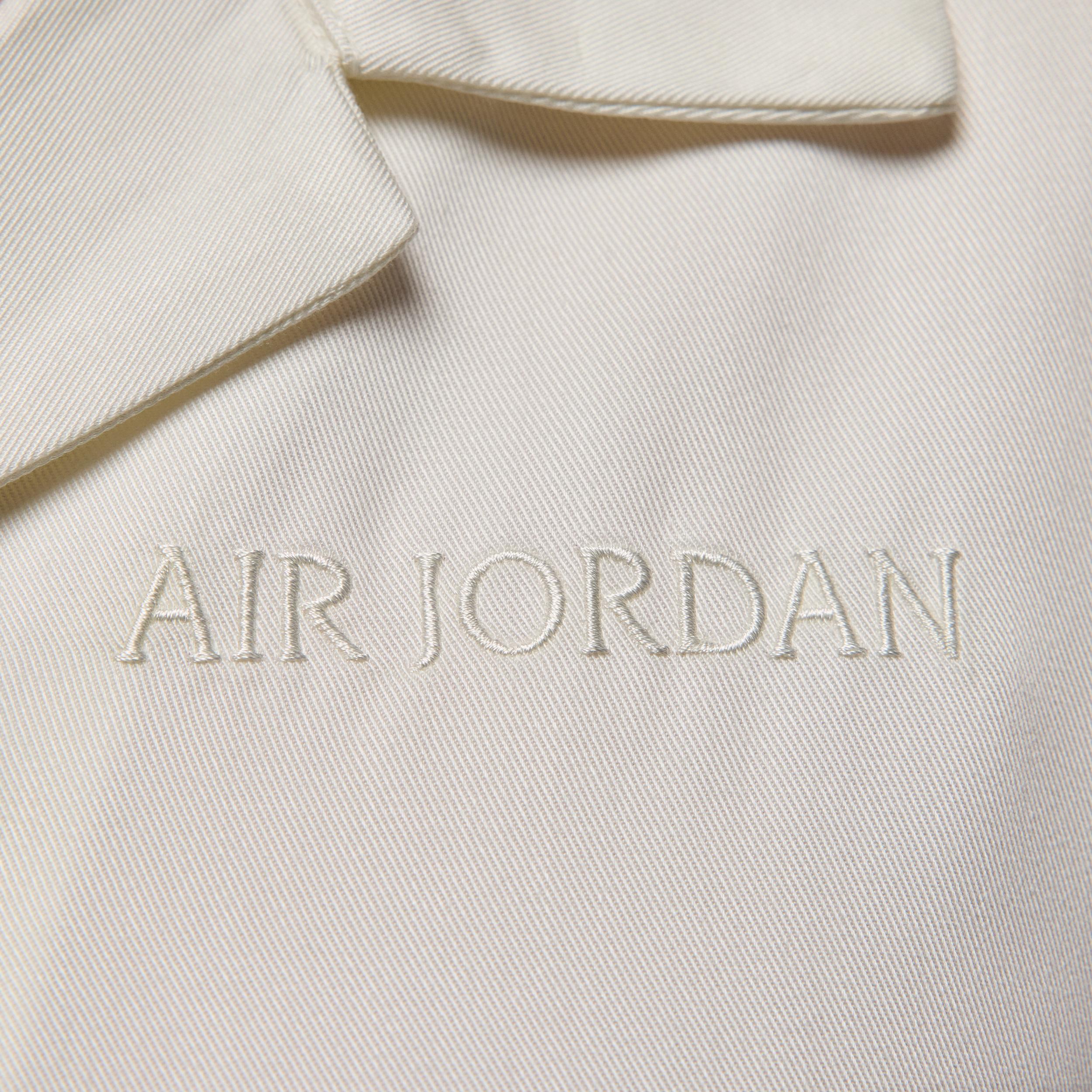 Womens Air Jordan Long-Sleeve Woven Top | HJ0020-133 Product Image