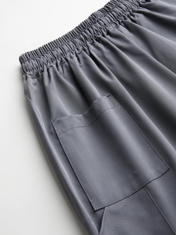 Men's Multi Pocket Rivet Decor Drawstring Shorts Product Image