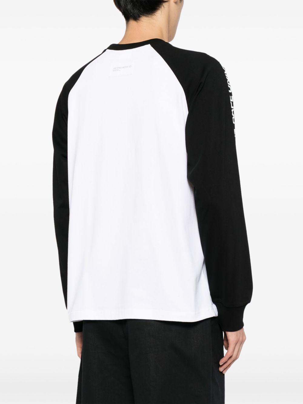 logo-patched raglan-sleeved T-shirt Product Image