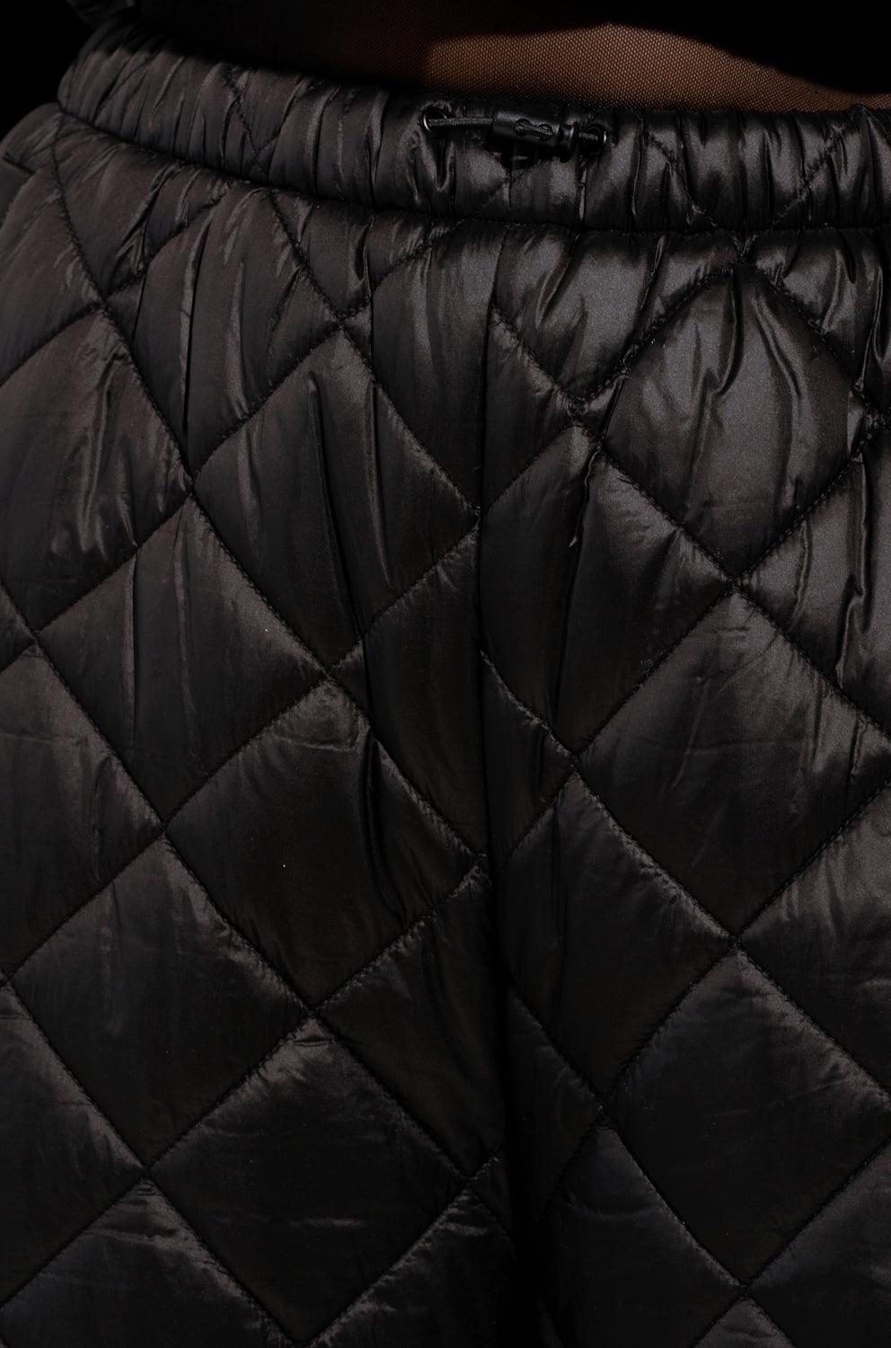 VIVI OVERSIZED PUFFER PANTS IN BLACK Product Image