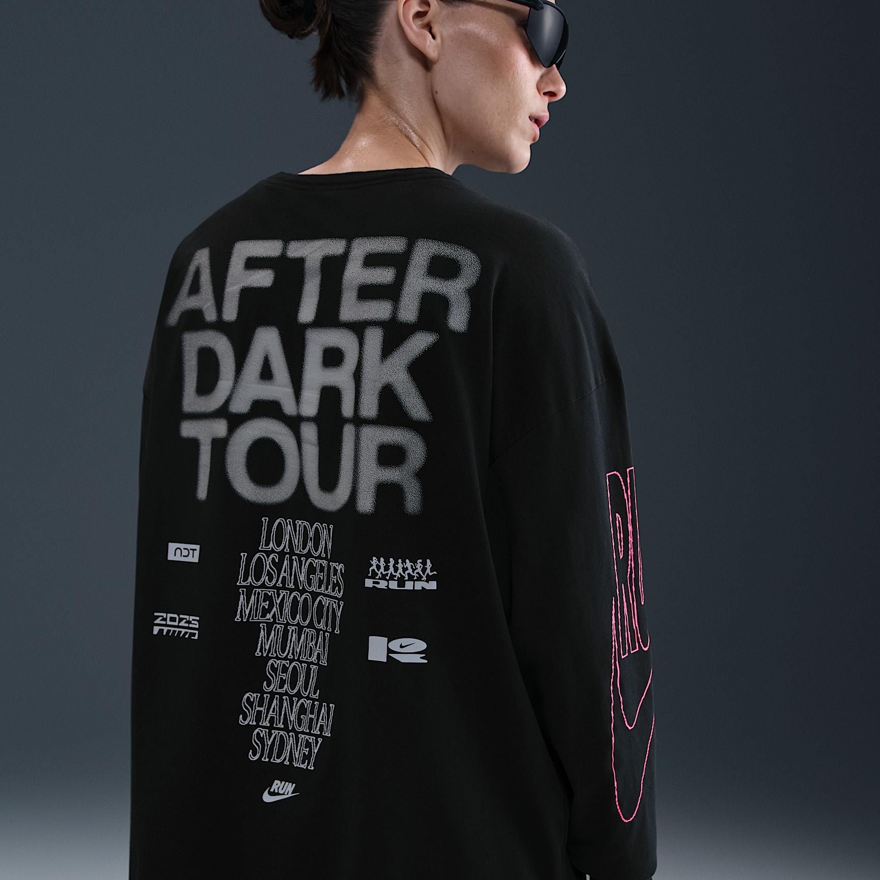 Nike After Dark Tour Women's Oversized Long-Sleeve Graphic T-Shirt Product Image