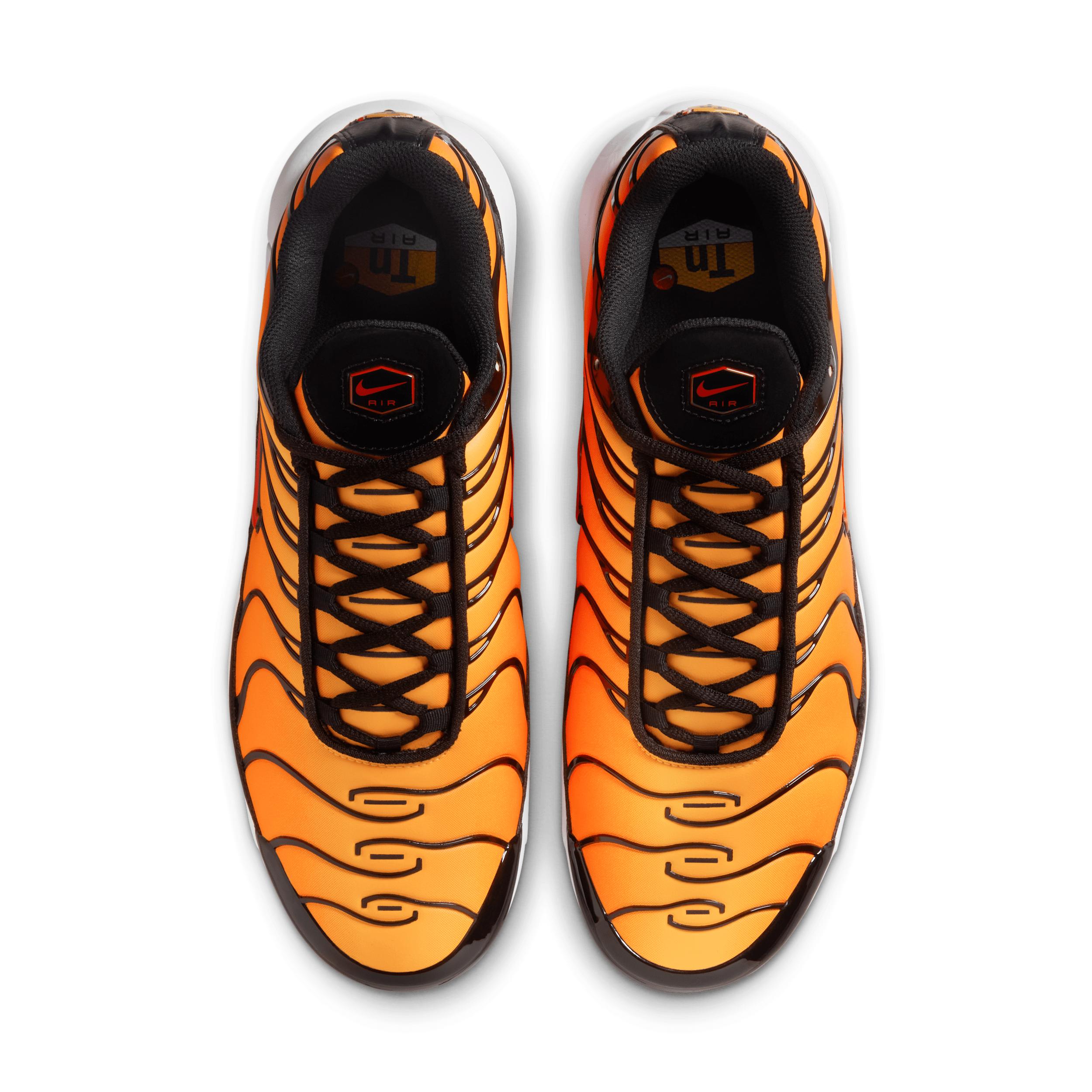 Nike Air Max Plus G Golf Shoes Product Image