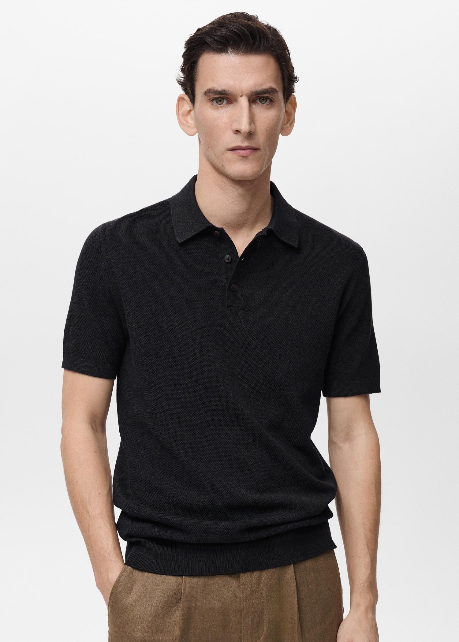 Structured knitted slim-fit polo shirt - Men | MANGO USA Product Image