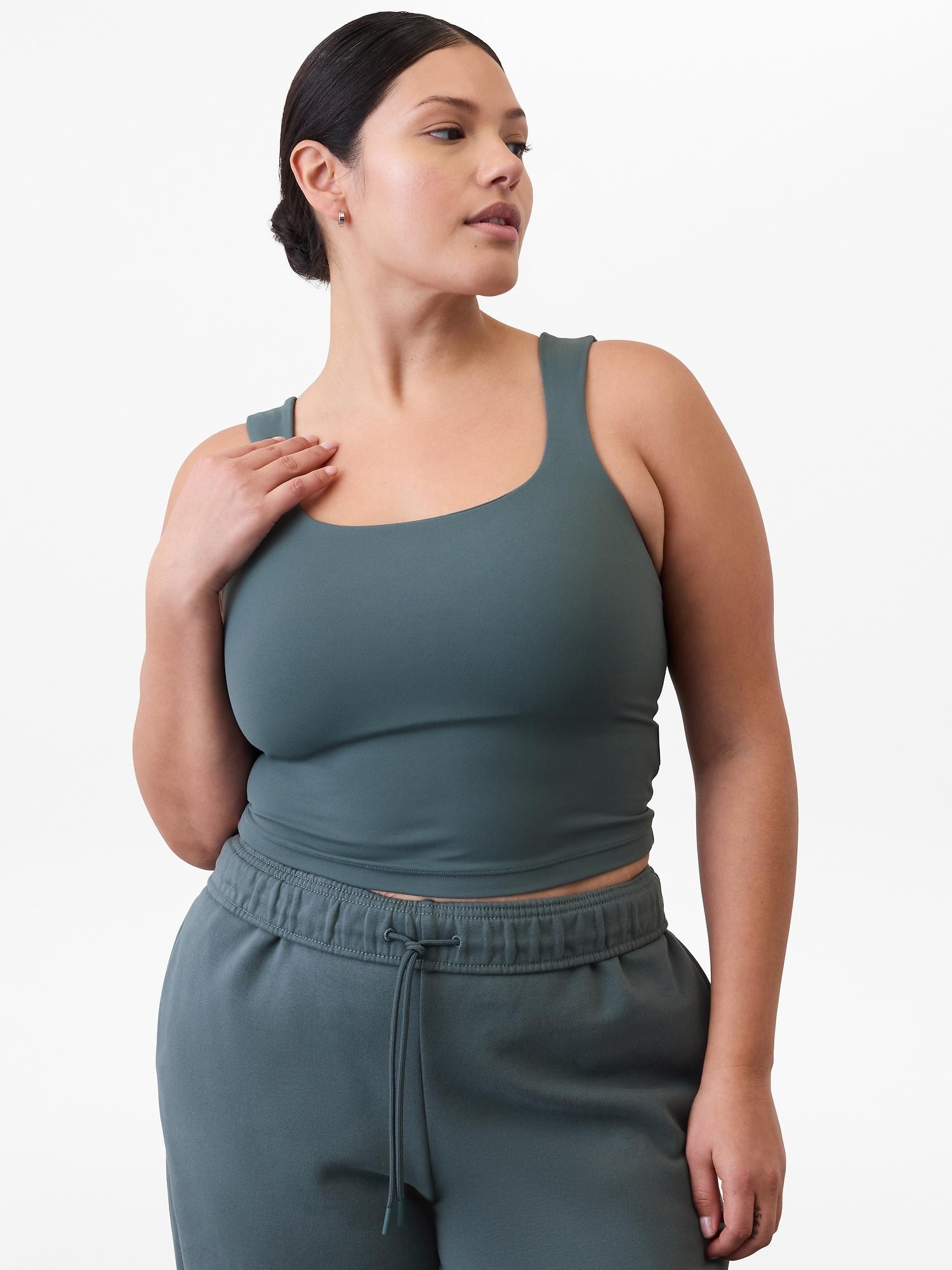 Transcend Square Neck Crop Sports Bra D-DD Product Image