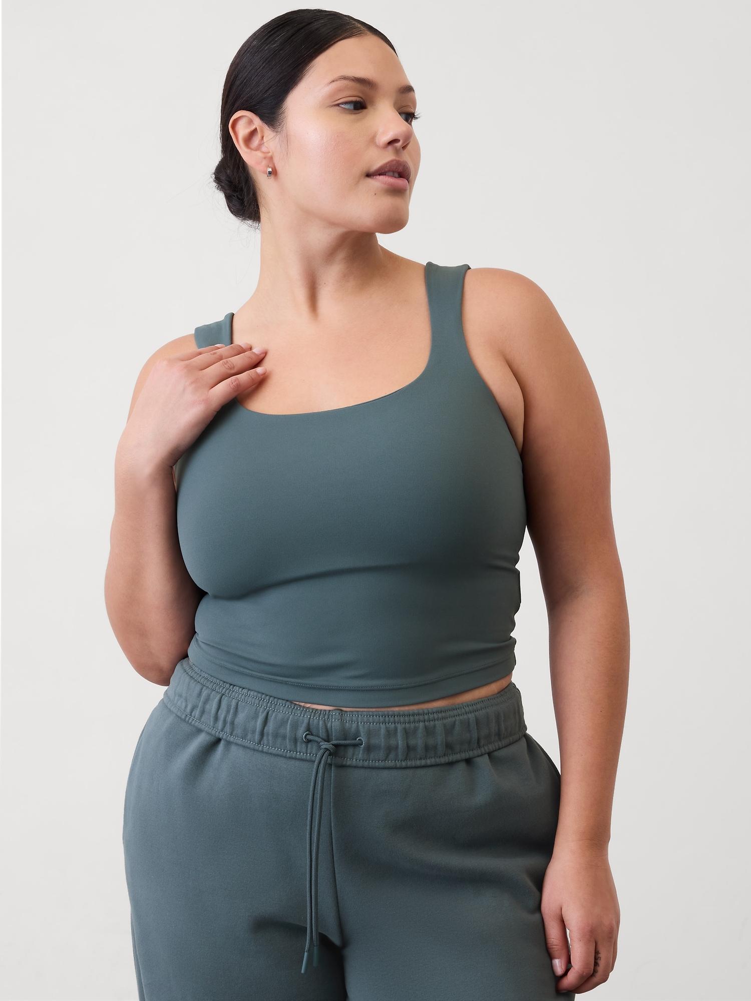 Transcend Square Neck Crop Sports Bra D-DD Product Image