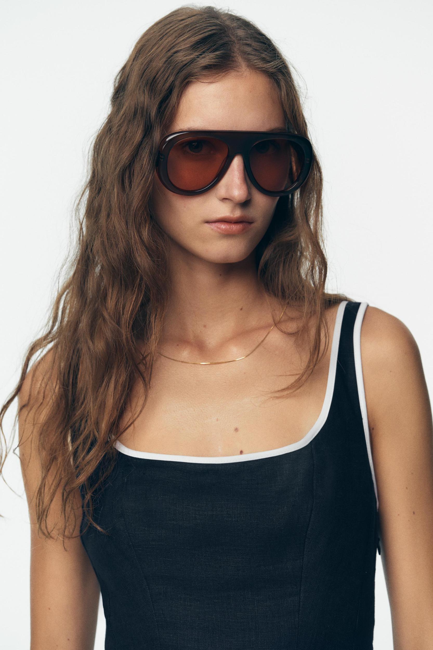 CONTRAST PIPING LINEN MIDI DRESS Product Image