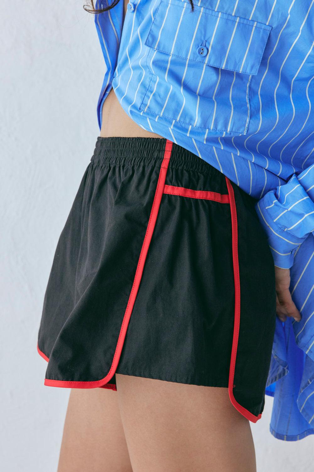 Lumi Shorts Black Product Image