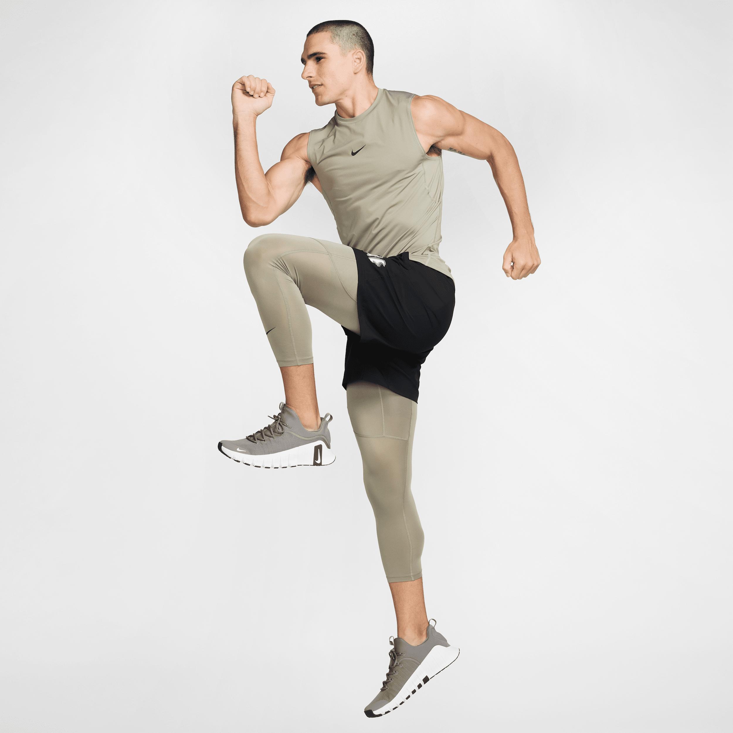 Men's Nike Pro Dri-FIT Slim Sleeveless Top Product Image