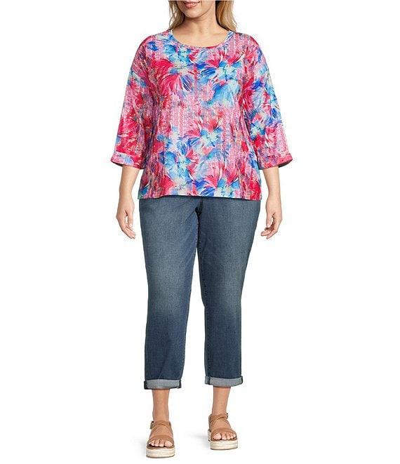 Leo & Nicole Textured Painterly Wow Print Boat Neck 3/4 Sleeve Top Product Image