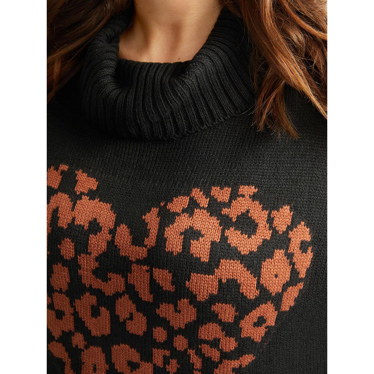 Plus Size Hreat Print Contrast Turtle Neck Pullover Black Women Casual Loose Long Sleeve Lapel Collar Dailywear Pullovers BloomChic 30/6X Product Image