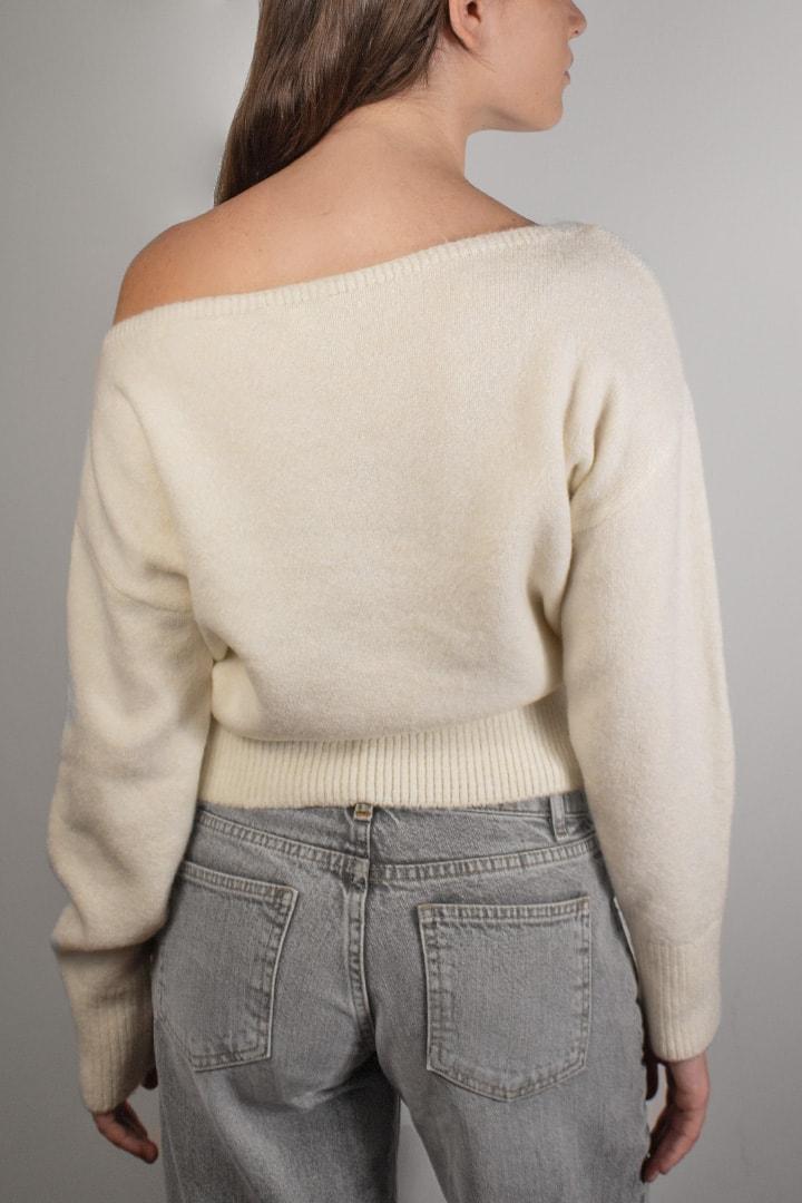 Boat neck sweater Product Image