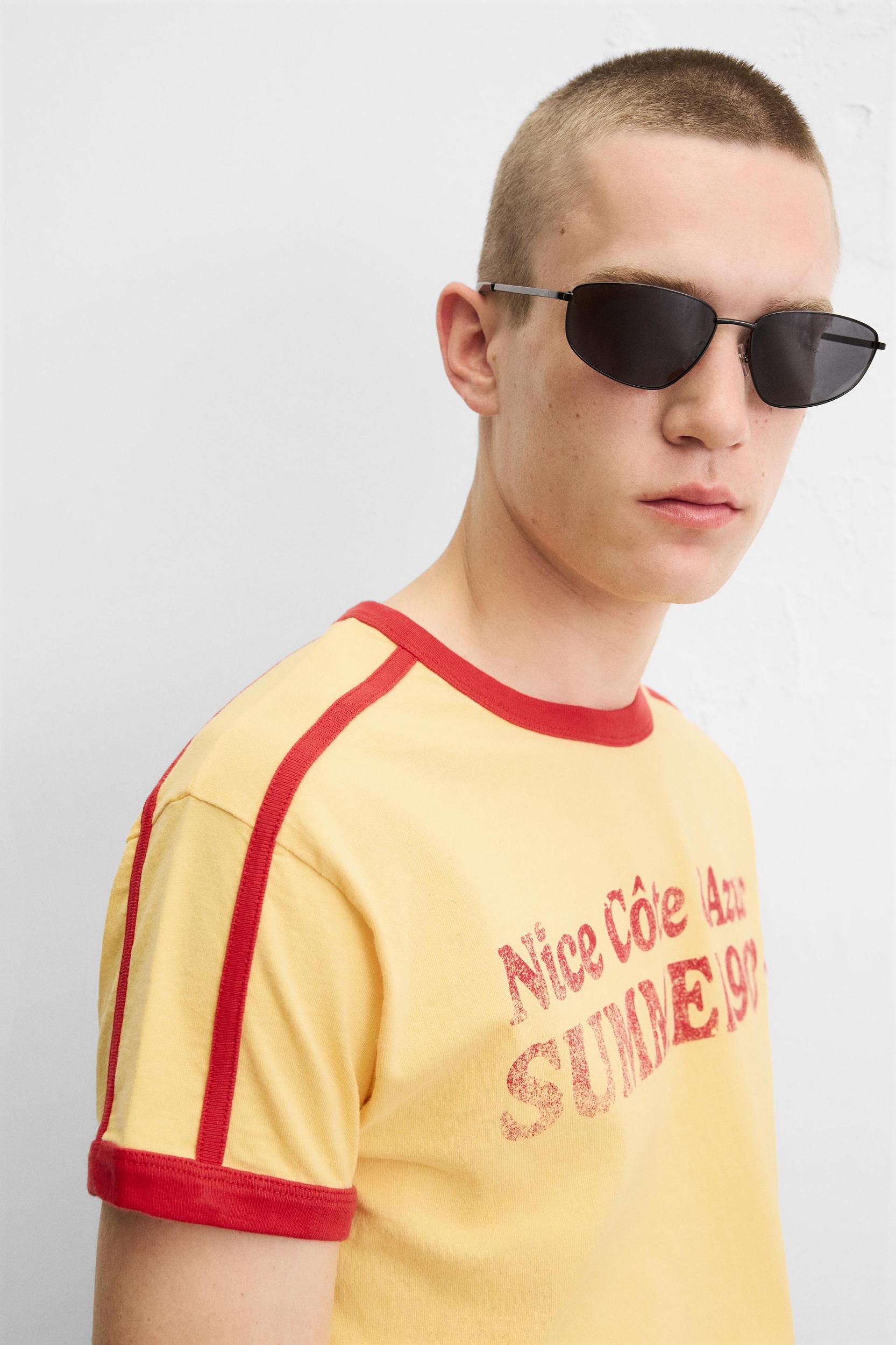CONTRAST RIB TEXT T-SHIRT Product Image