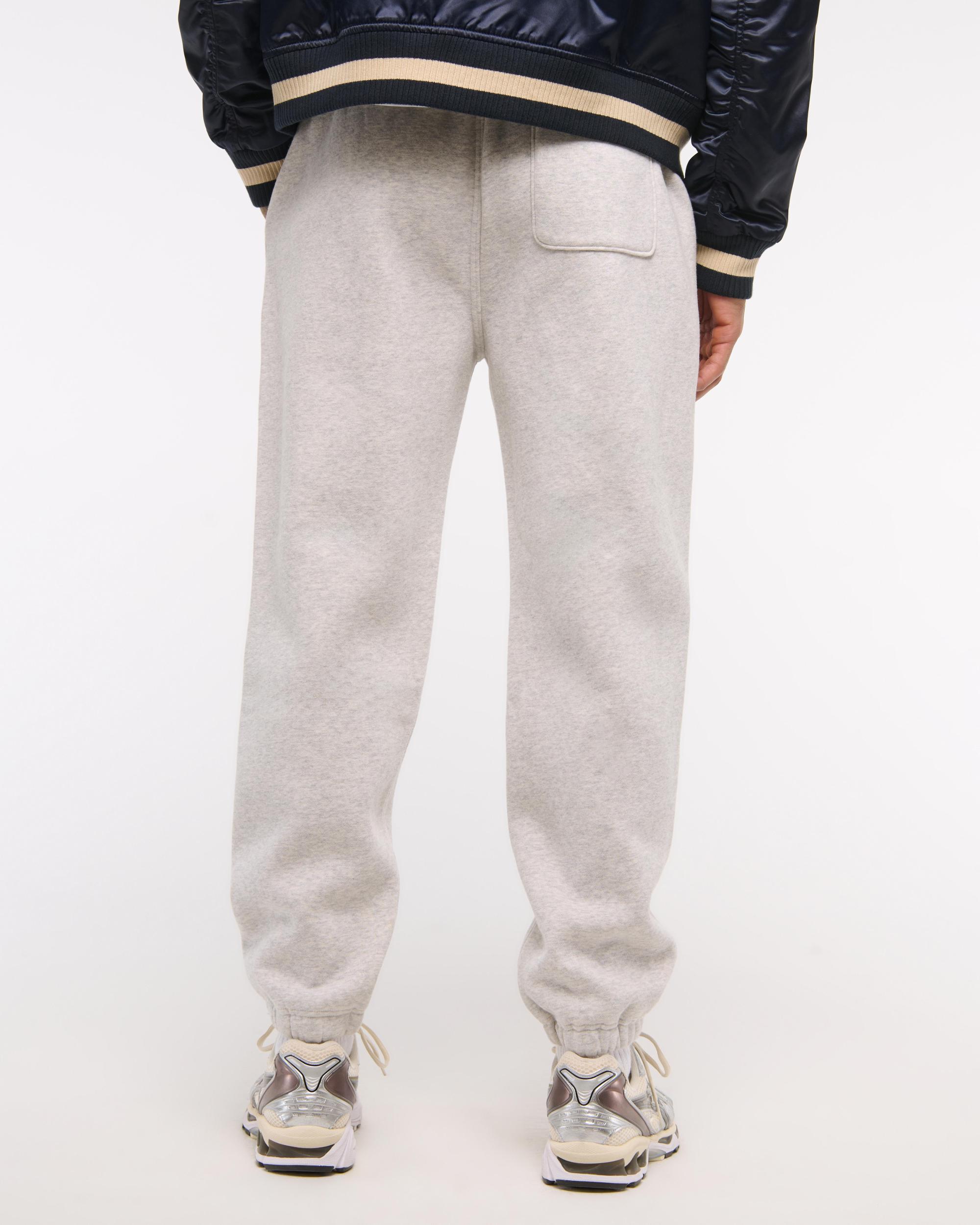 Essential Cinched Sweatpant Product Image