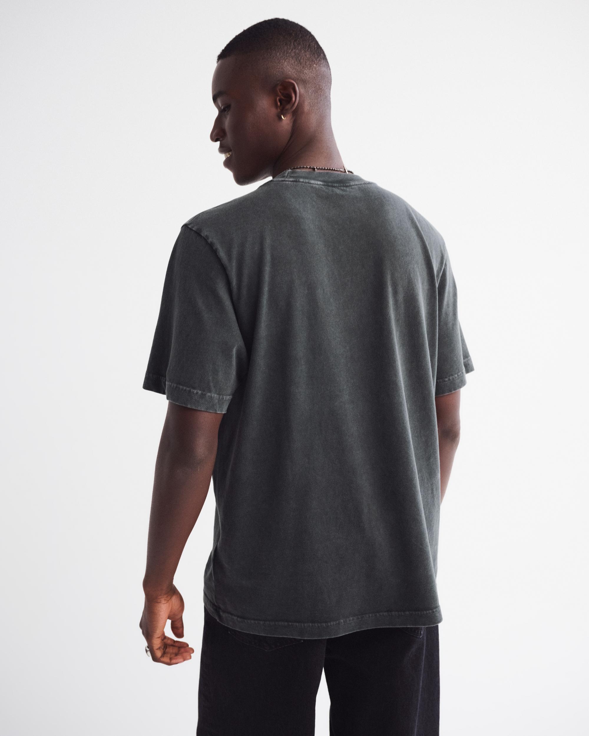 Cincinnati Bengals Vintage-Inspired Graphic Tee Product Image