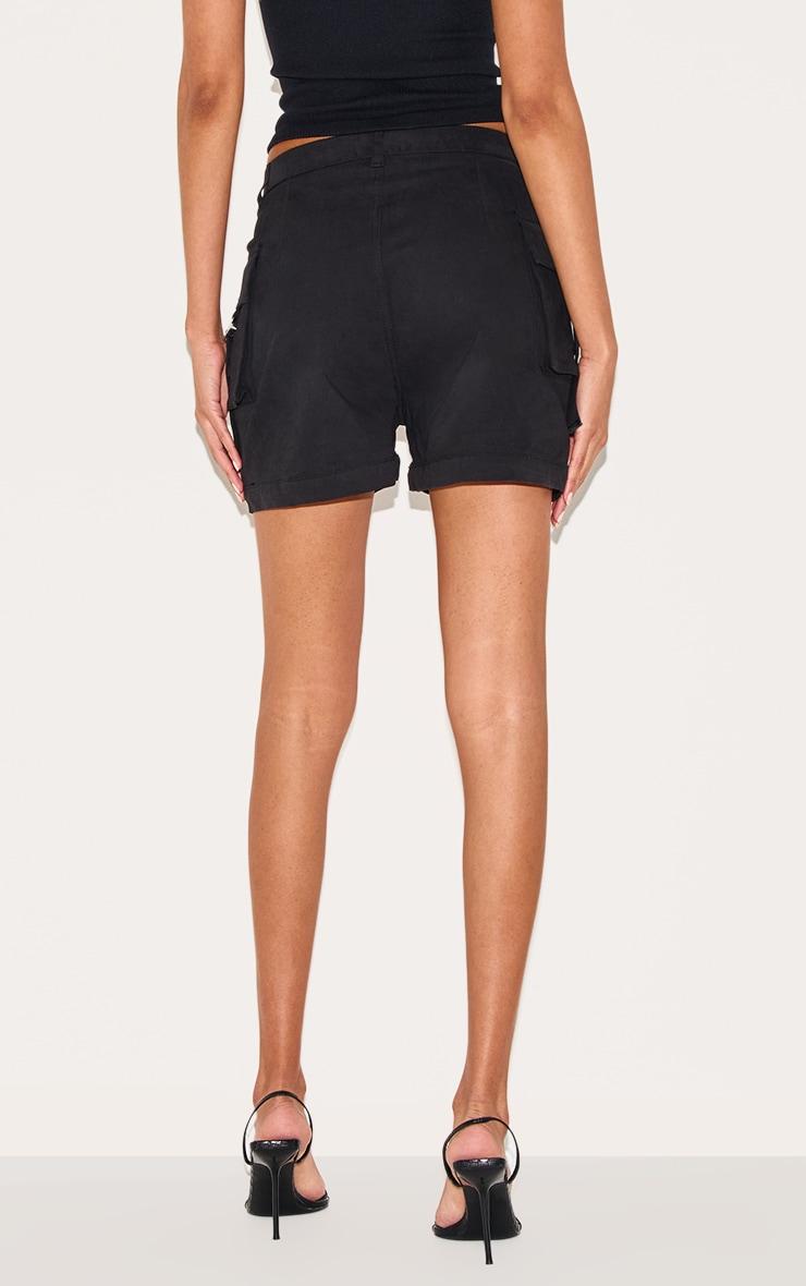 Black Woven Twill Pocket Detail Cargo Shorts Product Image