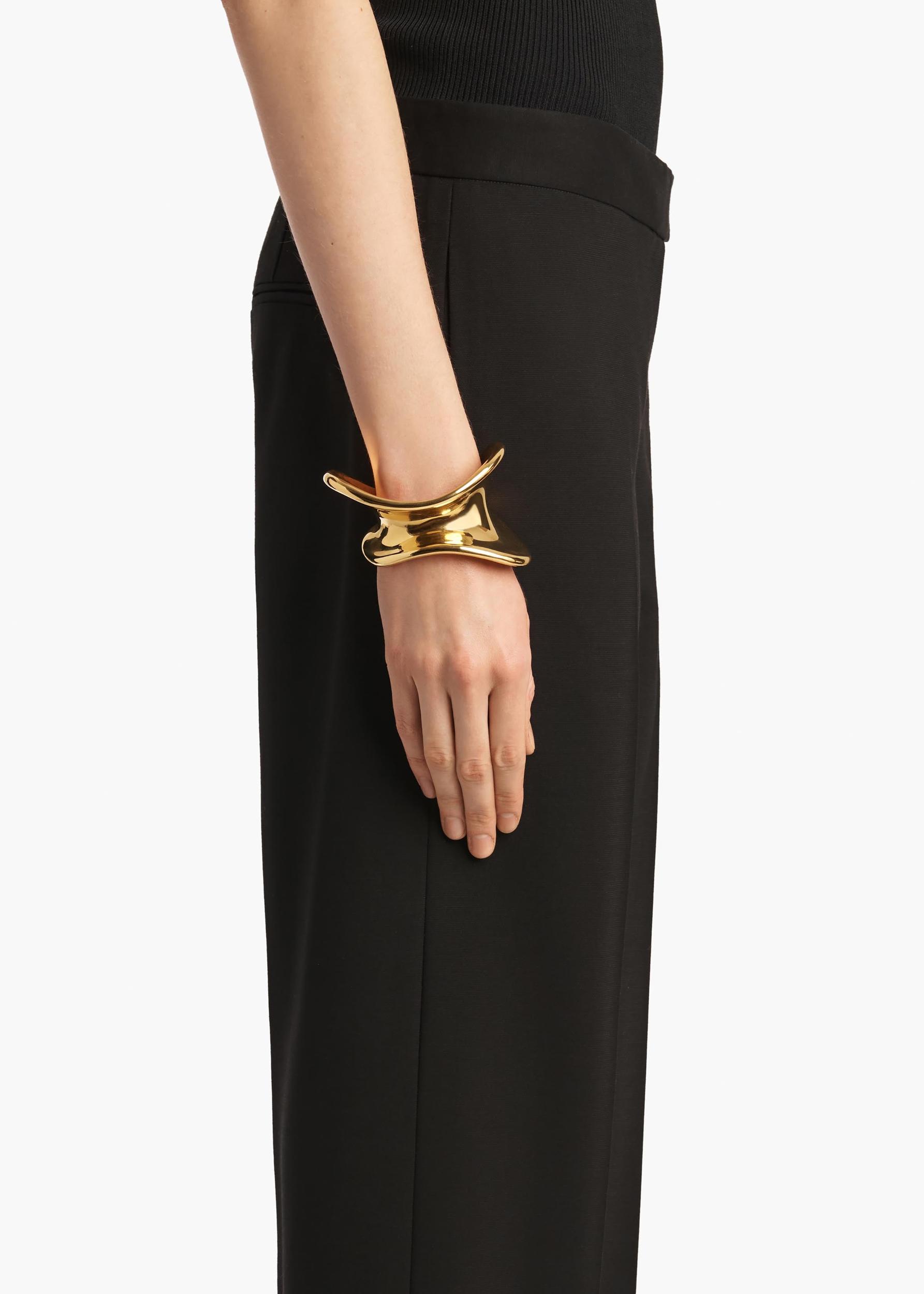 Shadow Bracelet in Gold Product Image