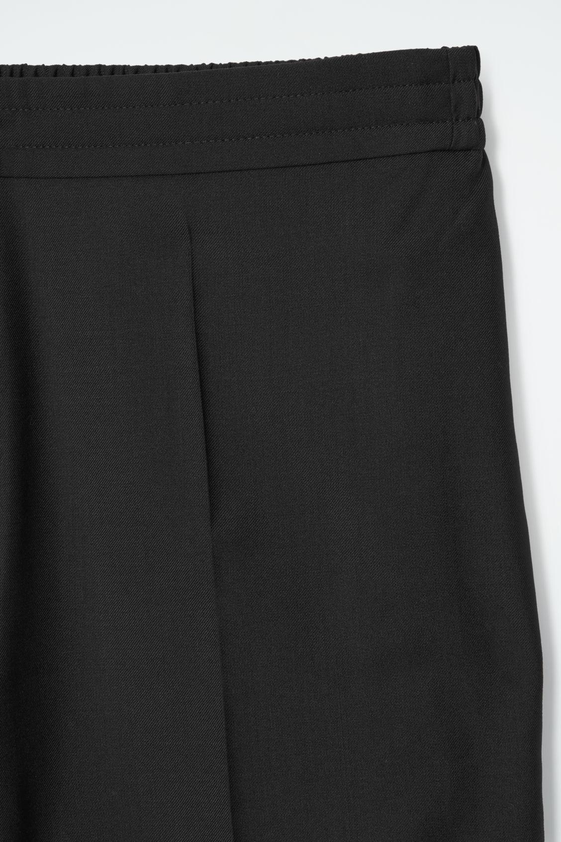 REGULAR ELASTICATED WOOL STRAIGHT-LEG PANTS Product Image