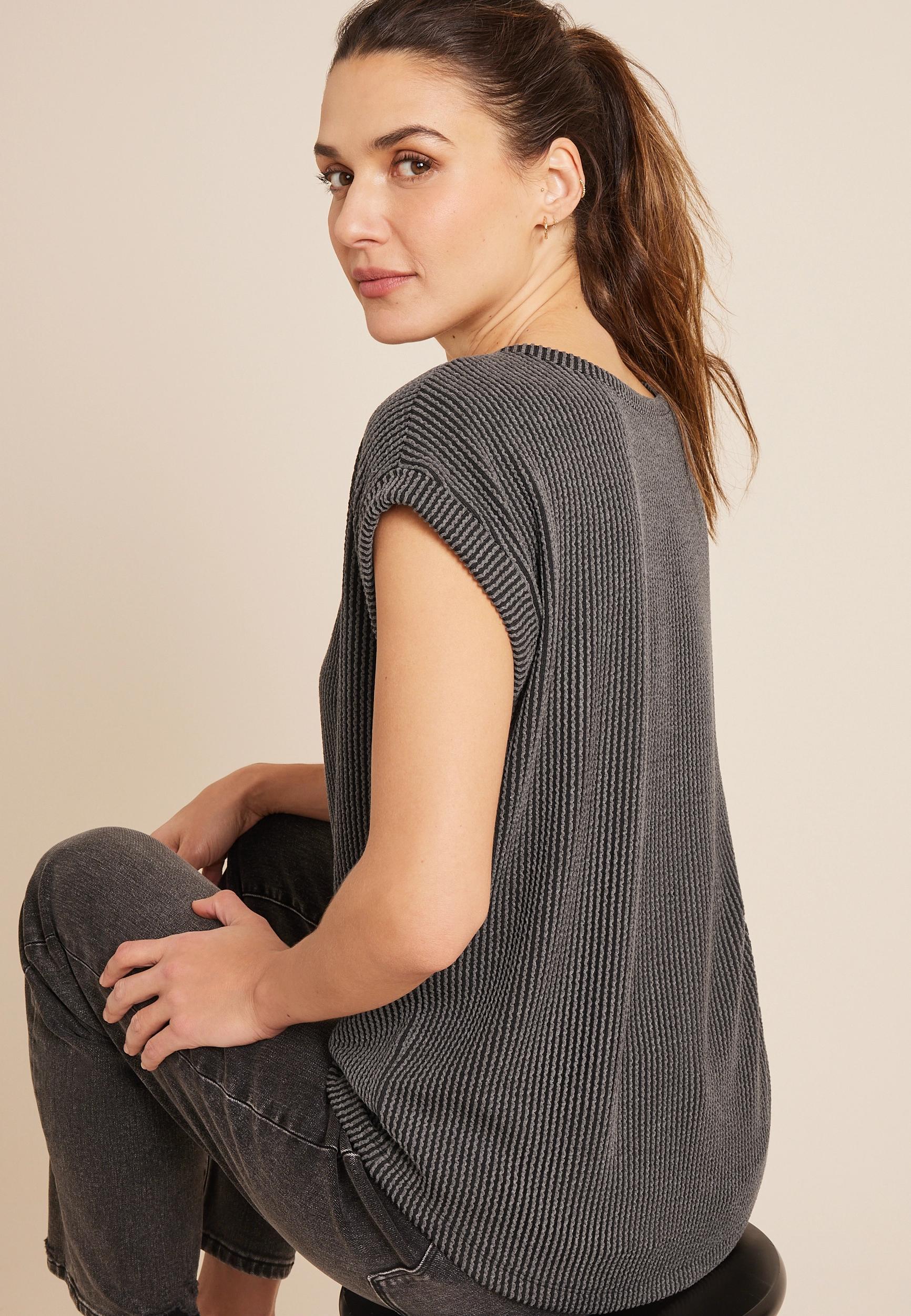 24/7 Clara Wavy Ribbed Short Sleeve Tee Product Image