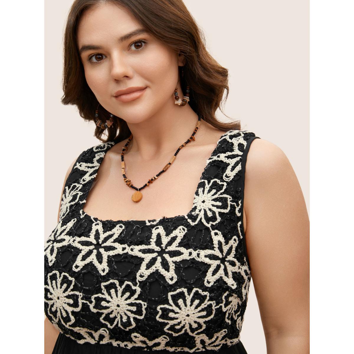 Plus Size Square Neck Crochet Floral Patchwork Tank Top Women Black Resort Contrast Square Neck Vacation Tank Tops Camis BloomChic 10/M Product Image