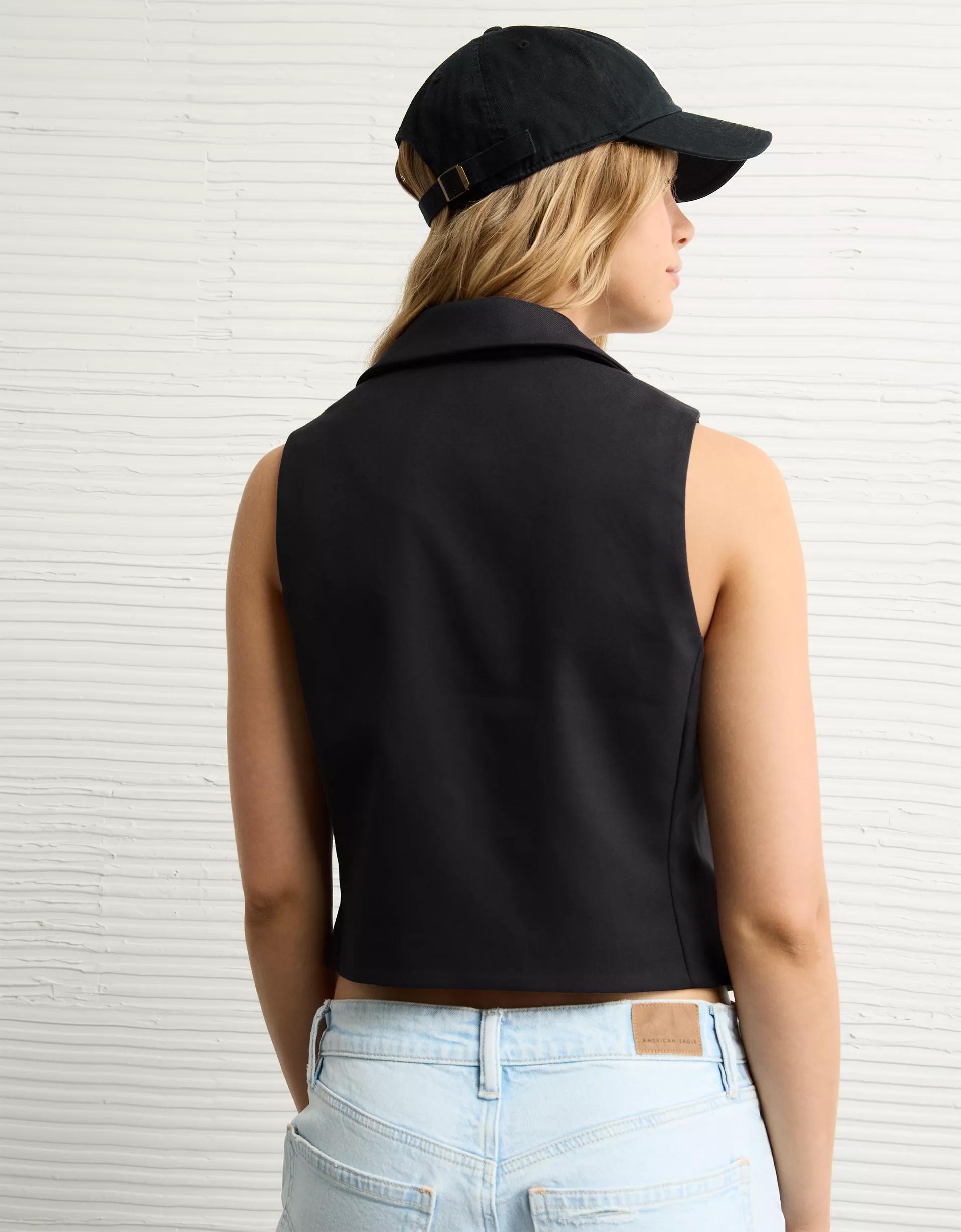 AE Lapel Vest Product Image