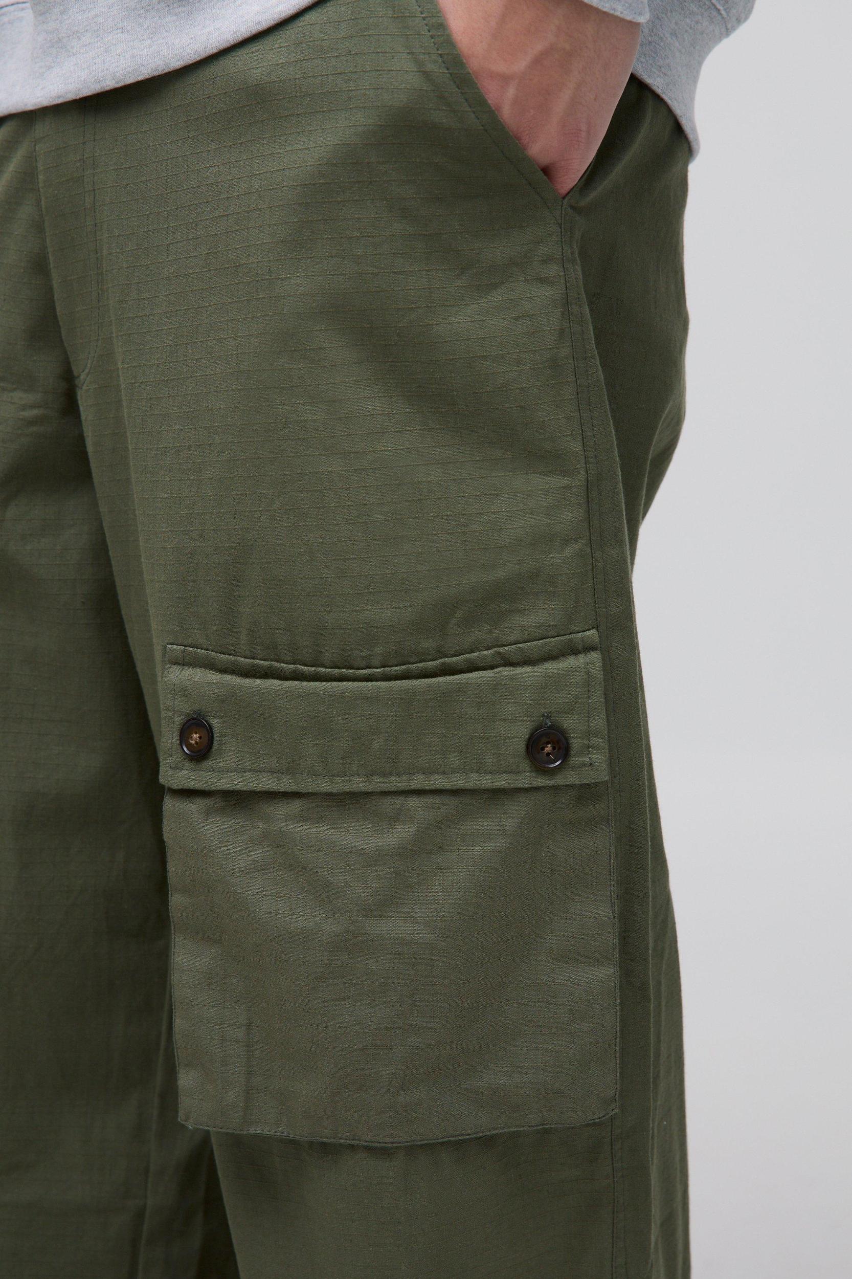 Parachute Ripstop Cargo Pants | boohooMAN USA Product Image